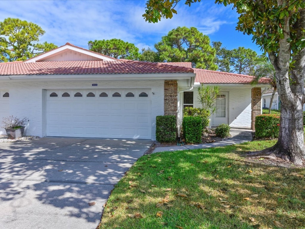 5613 Garden Lakes Drive #5613 Bradenton FL 34203 A4671107 image2