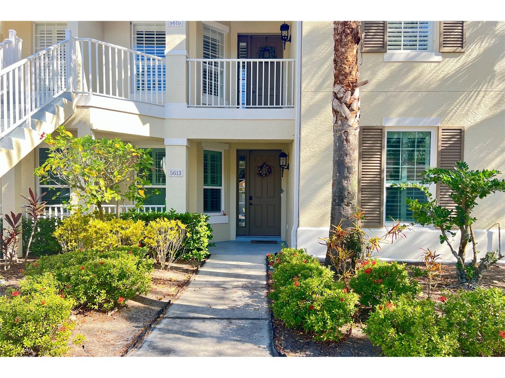 5613 Key Largo Court Bradenton FL 34203 A4631906 image1
