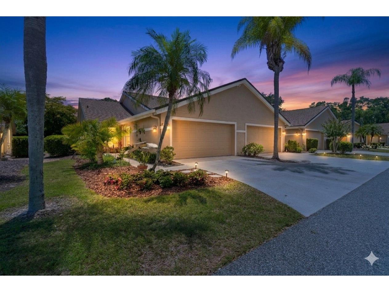 5613 Monte Rosso Road Sarasota FL 34243 TB8505938 image1