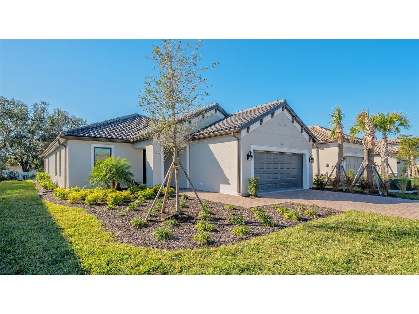 5613 Scarlotti Street Nokomis FL 34275 A4557904 image1