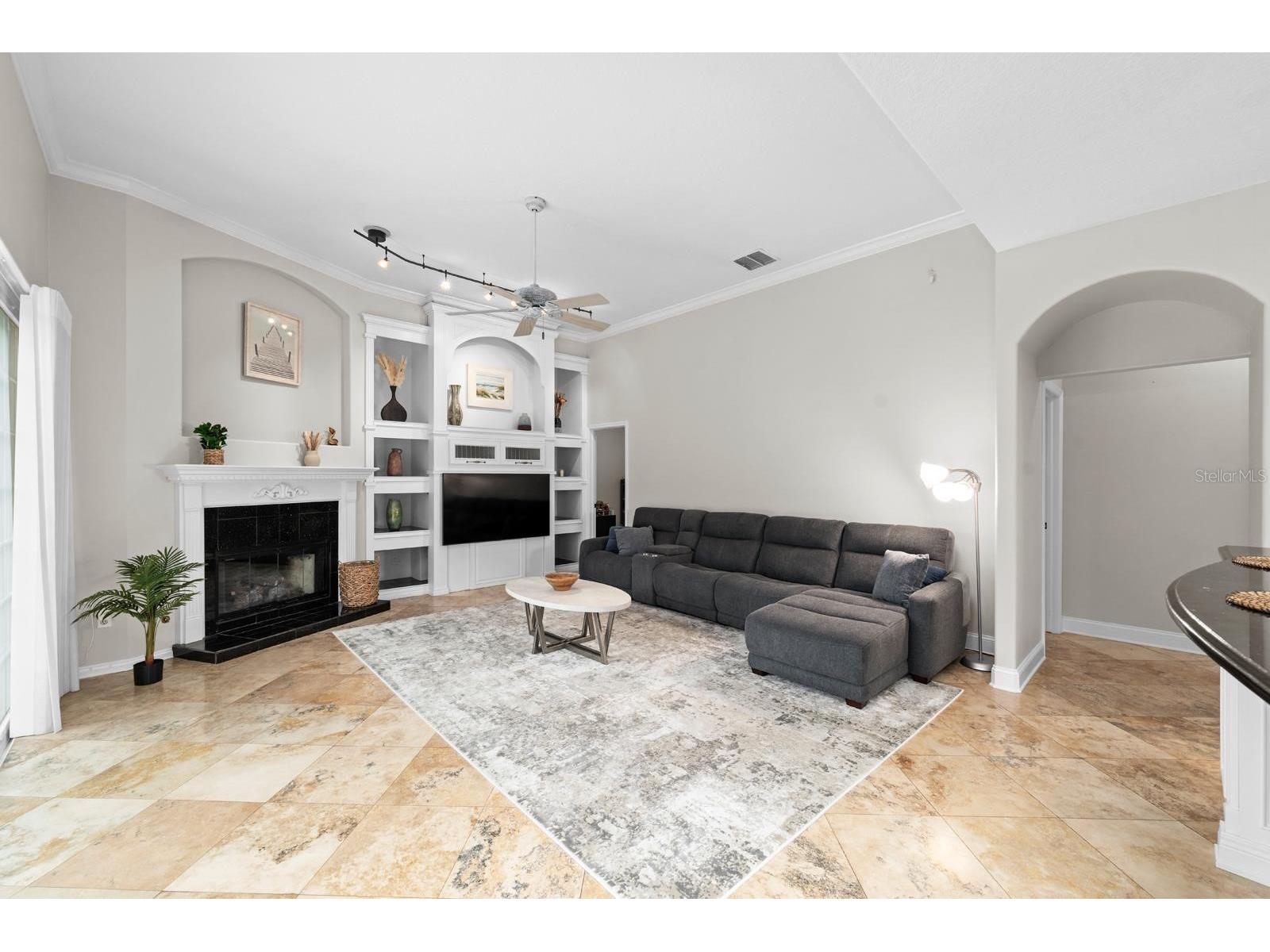 5614 Eagleglen Place Lithia FL 33547 TB8469199 image6