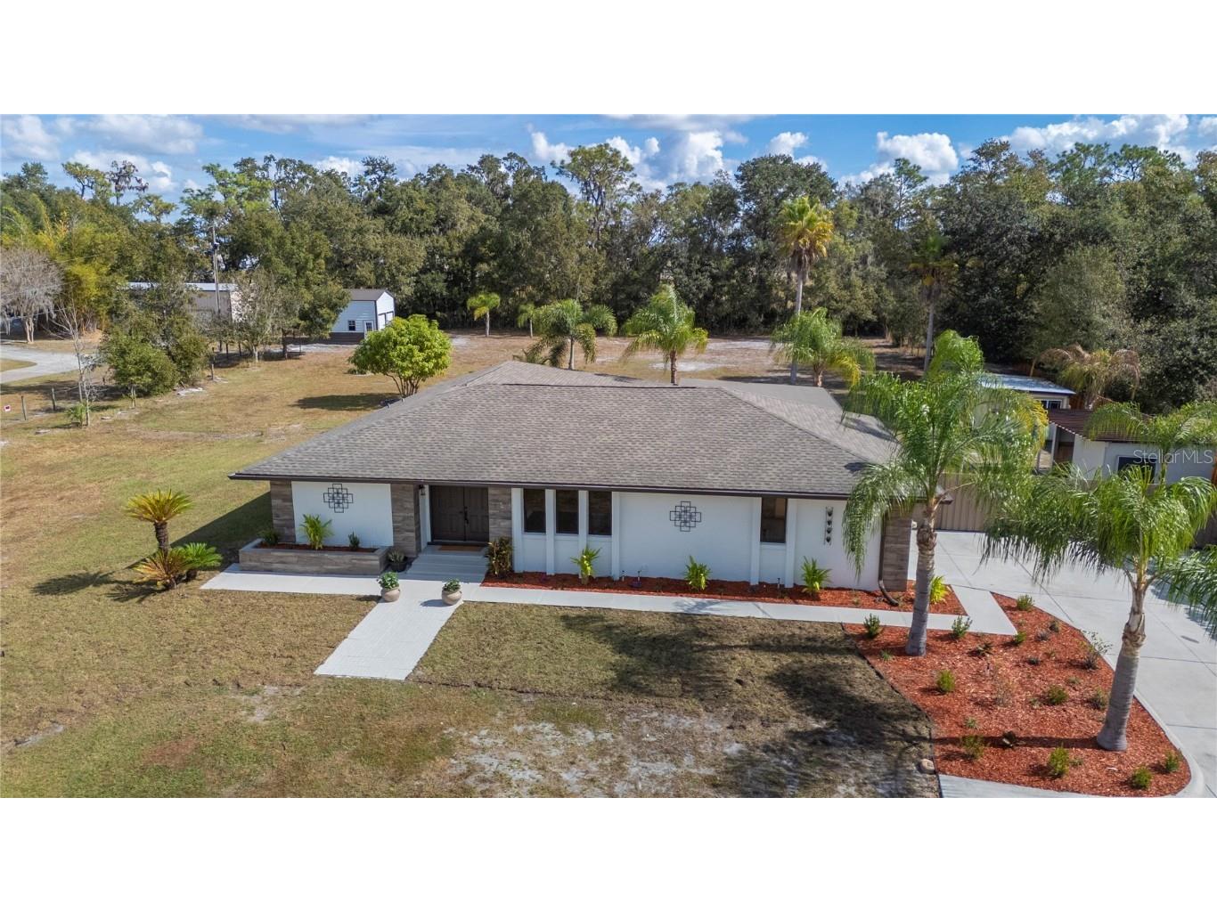 5614 Lazy Creek Drive Lakeland FL 33811 L4957579 image1