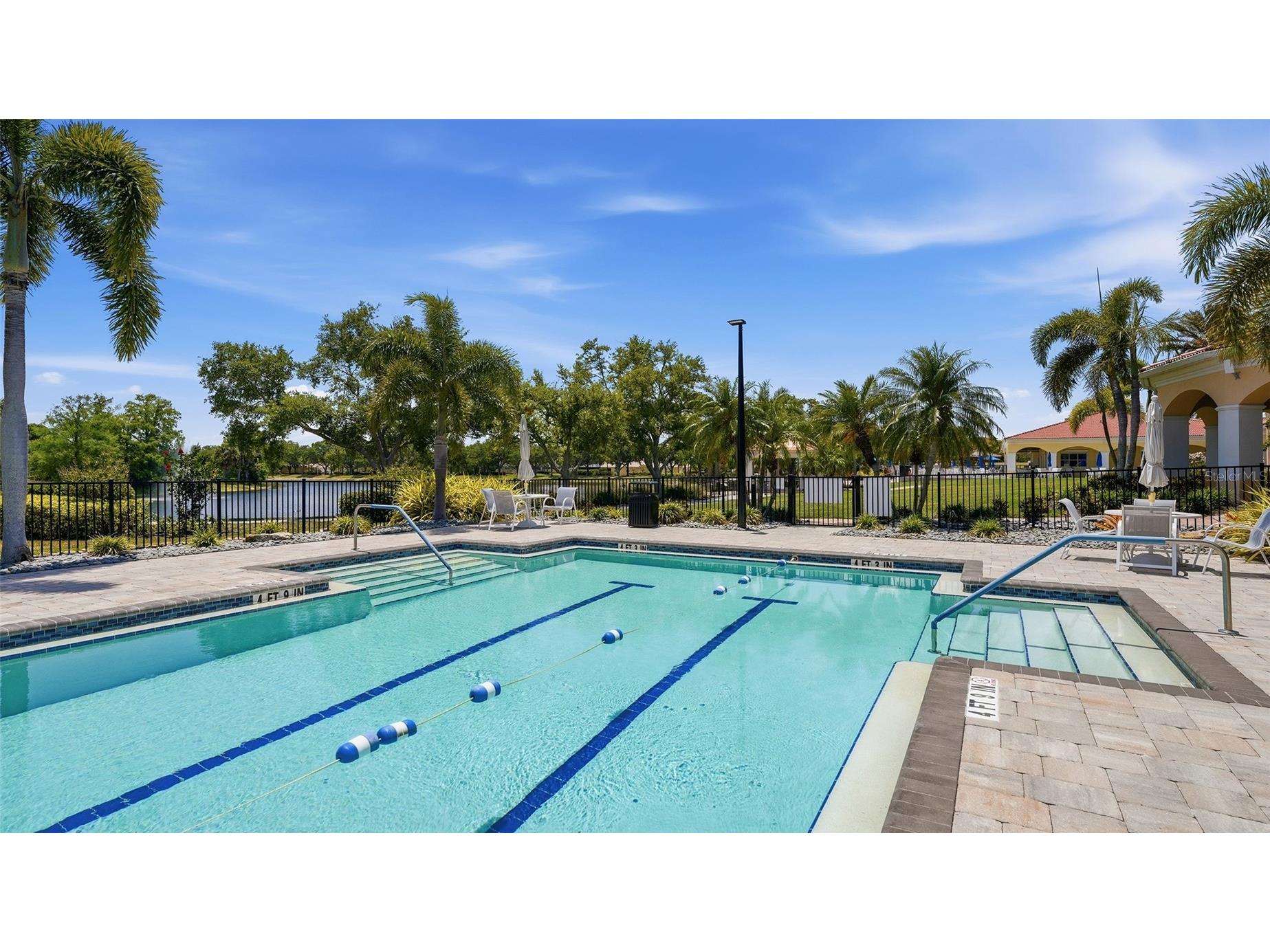 5614 Octonia Place Sarasota FL 34238 A4692412 image2