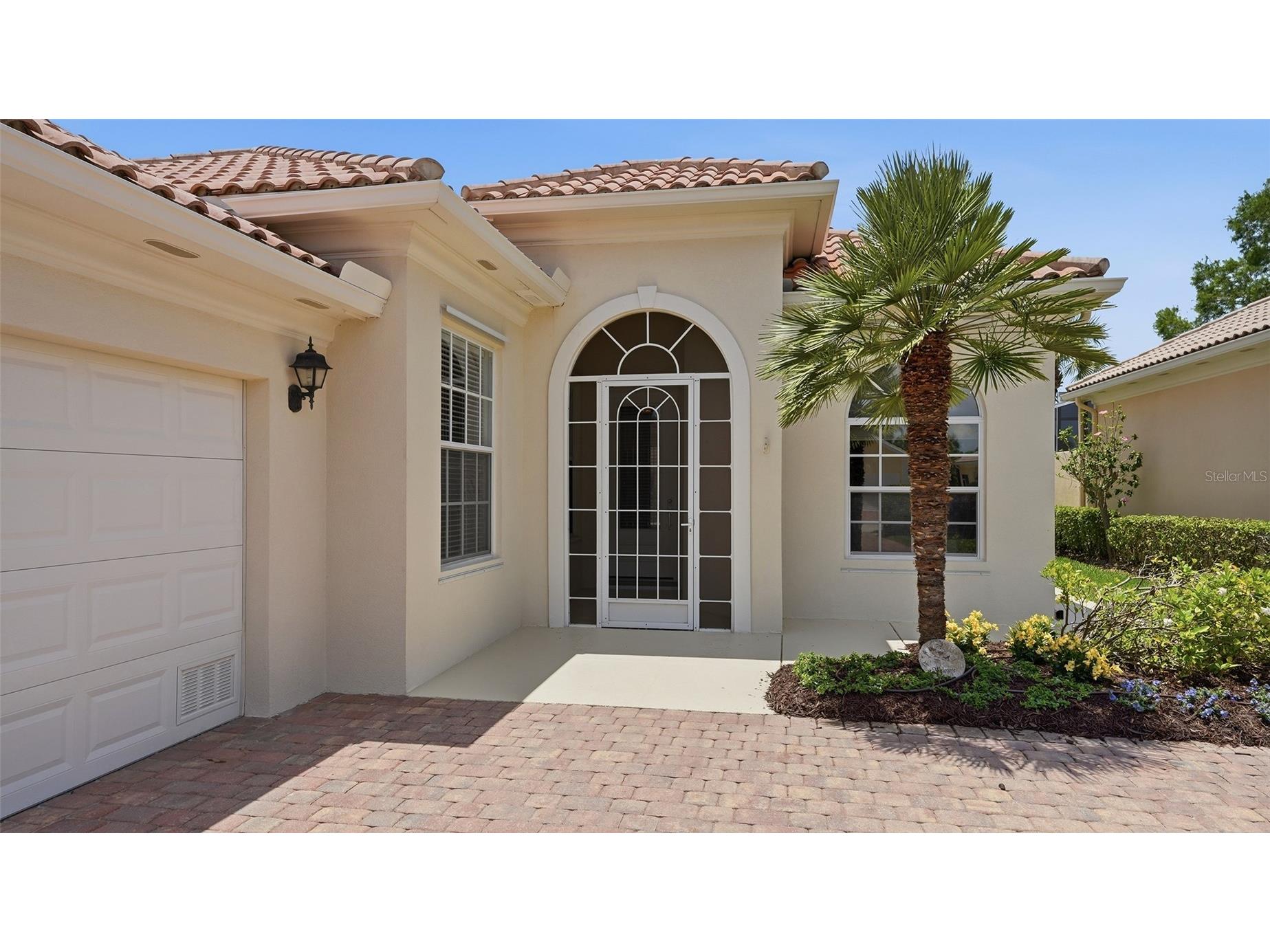 5614 Octonia Place Sarasota FL 34238 A4692412 image3