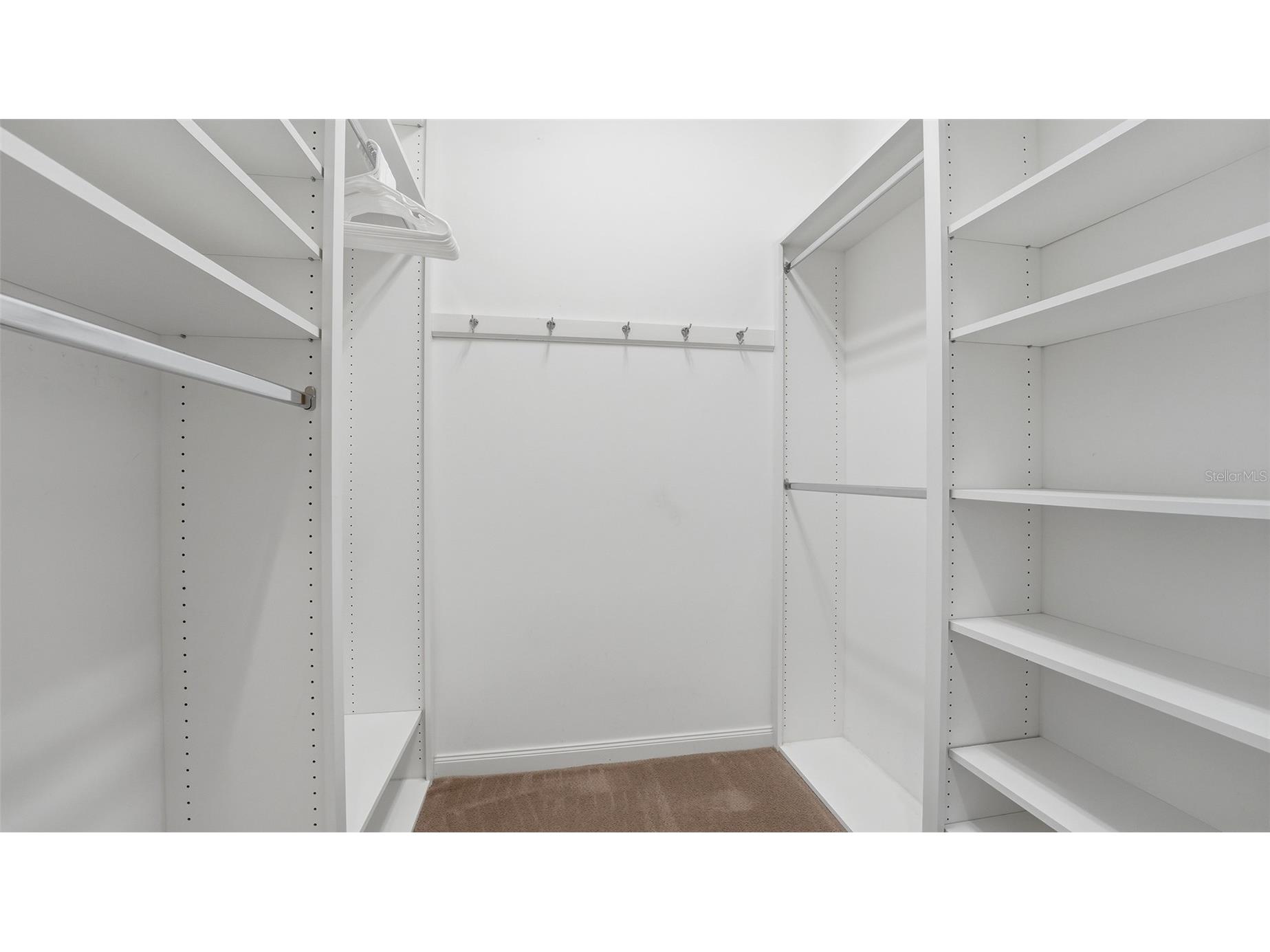 5614 Octonia Place Sarasota FL 34238 A4692412 image31
