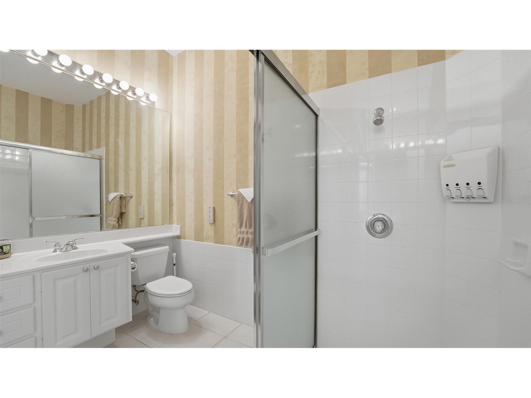 5614 Octonia Place Sarasota FL 34238 A4692412 image35