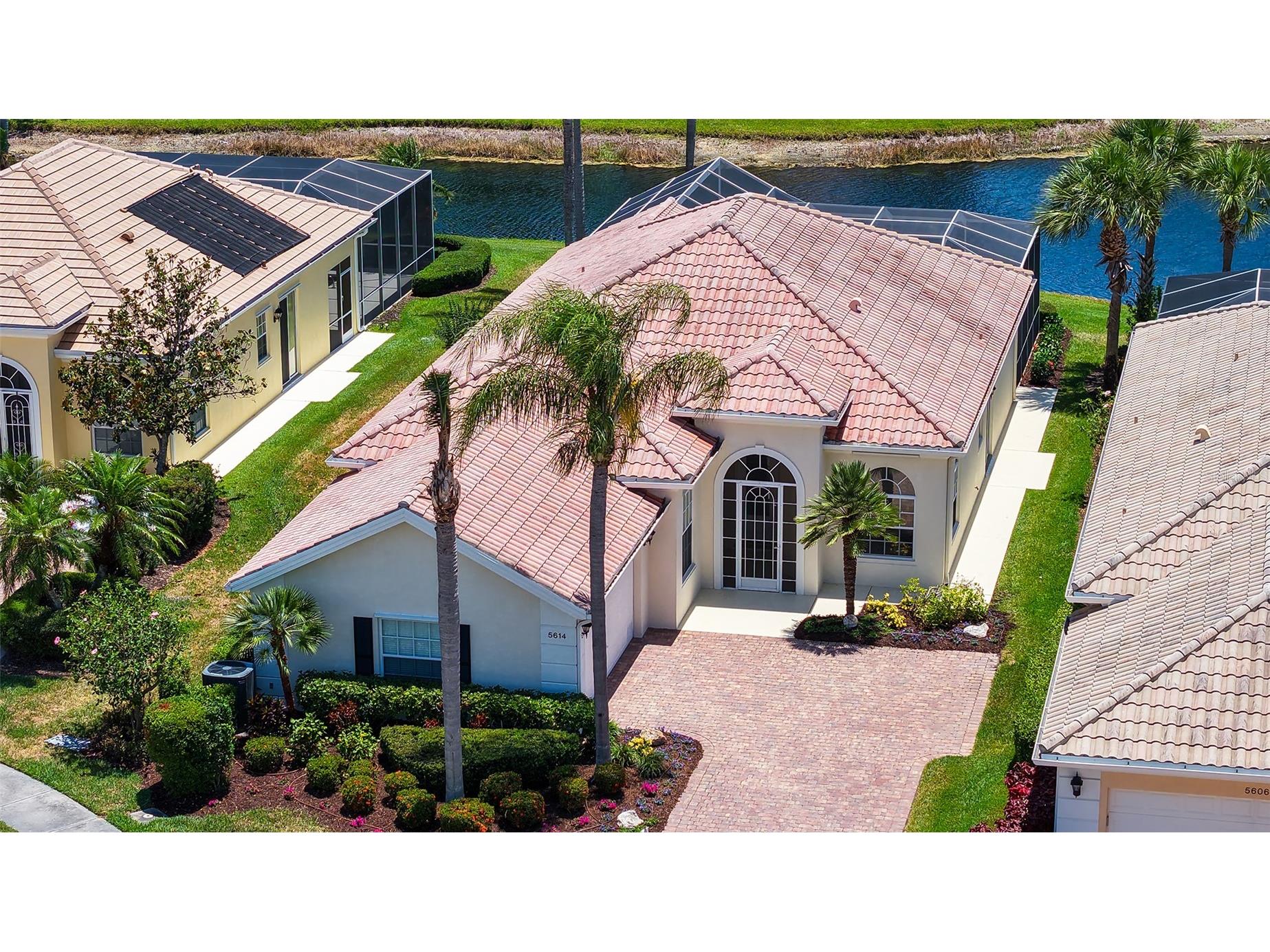 5614 Octonia Place Sarasota FL 34238 A4692412 image4