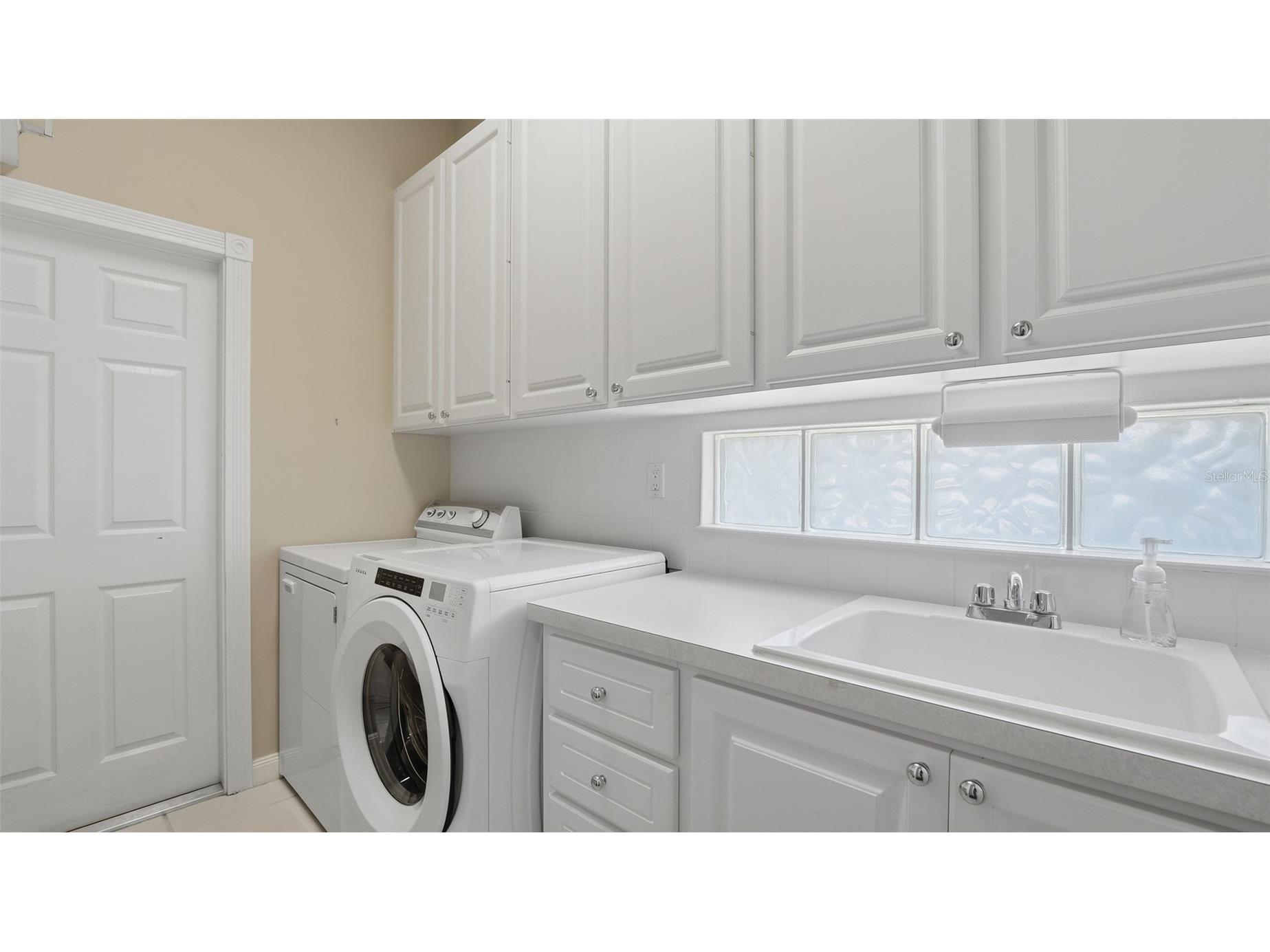 5614 Octonia Place Sarasota FL 34238 A4692412 image40