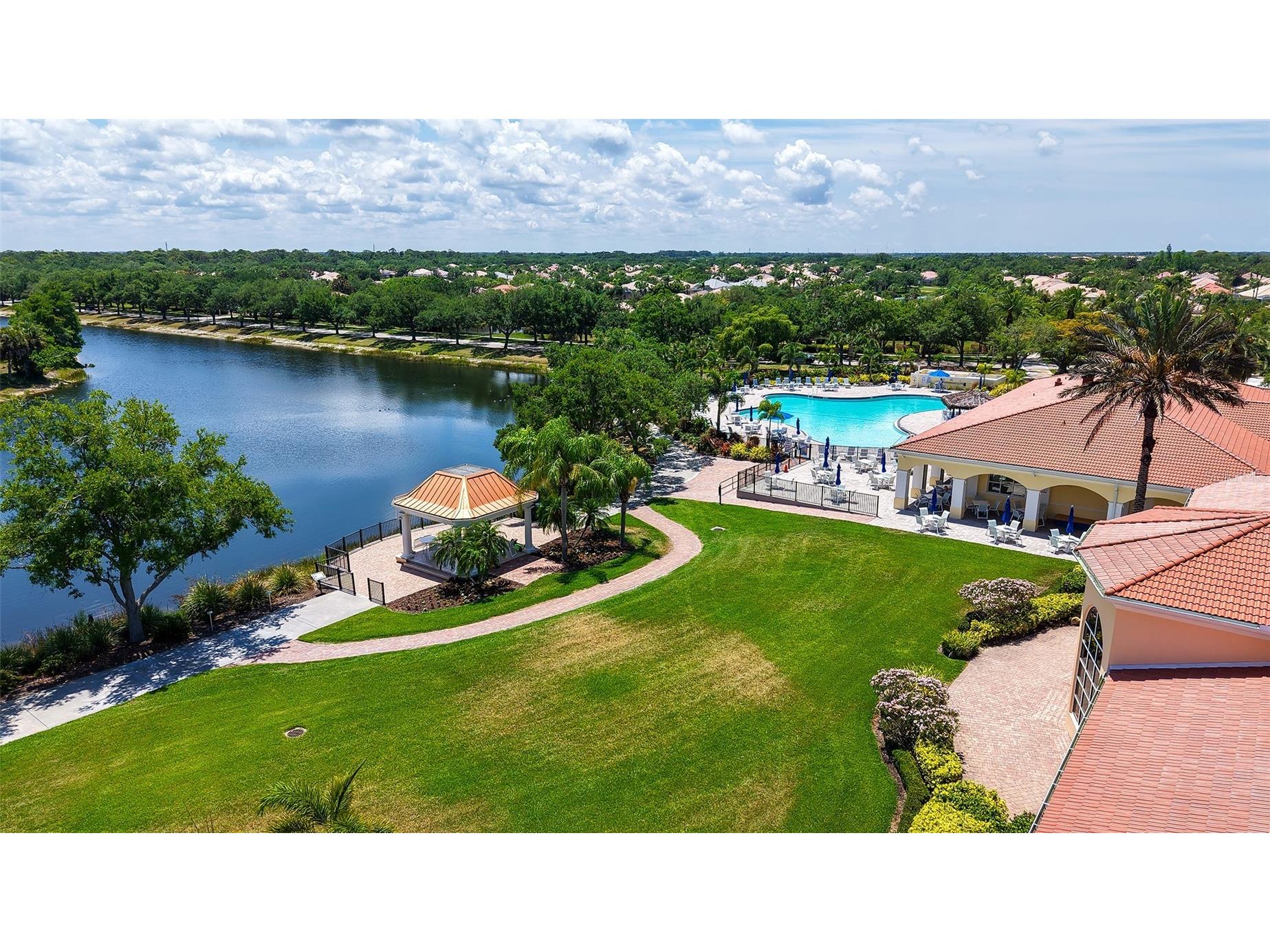 5614 Octonia Place Sarasota FL 34238 A4692412 image63