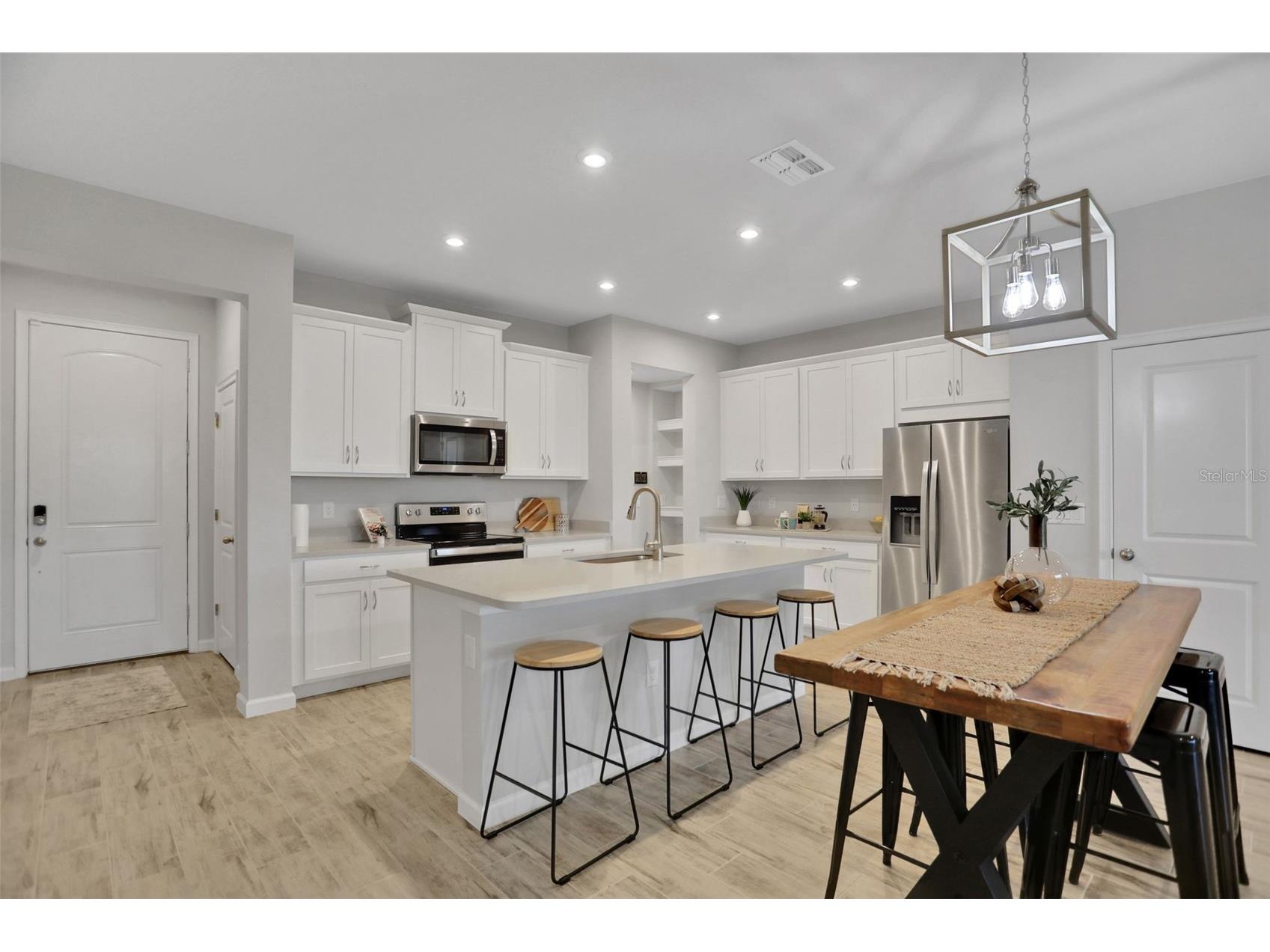 5615 Brooklet Woods Drive Wesley Chapel FL 33545 TB8467272 image4