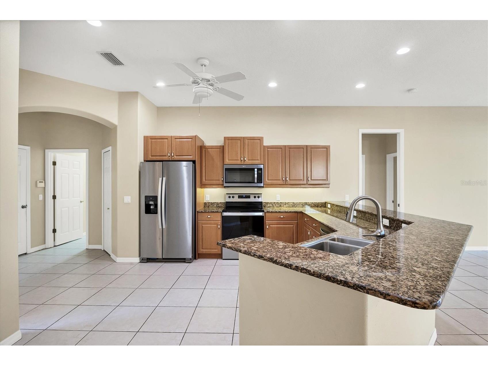 5615 Eastwind Drive Sarasota FL 34233 A4668500 image5