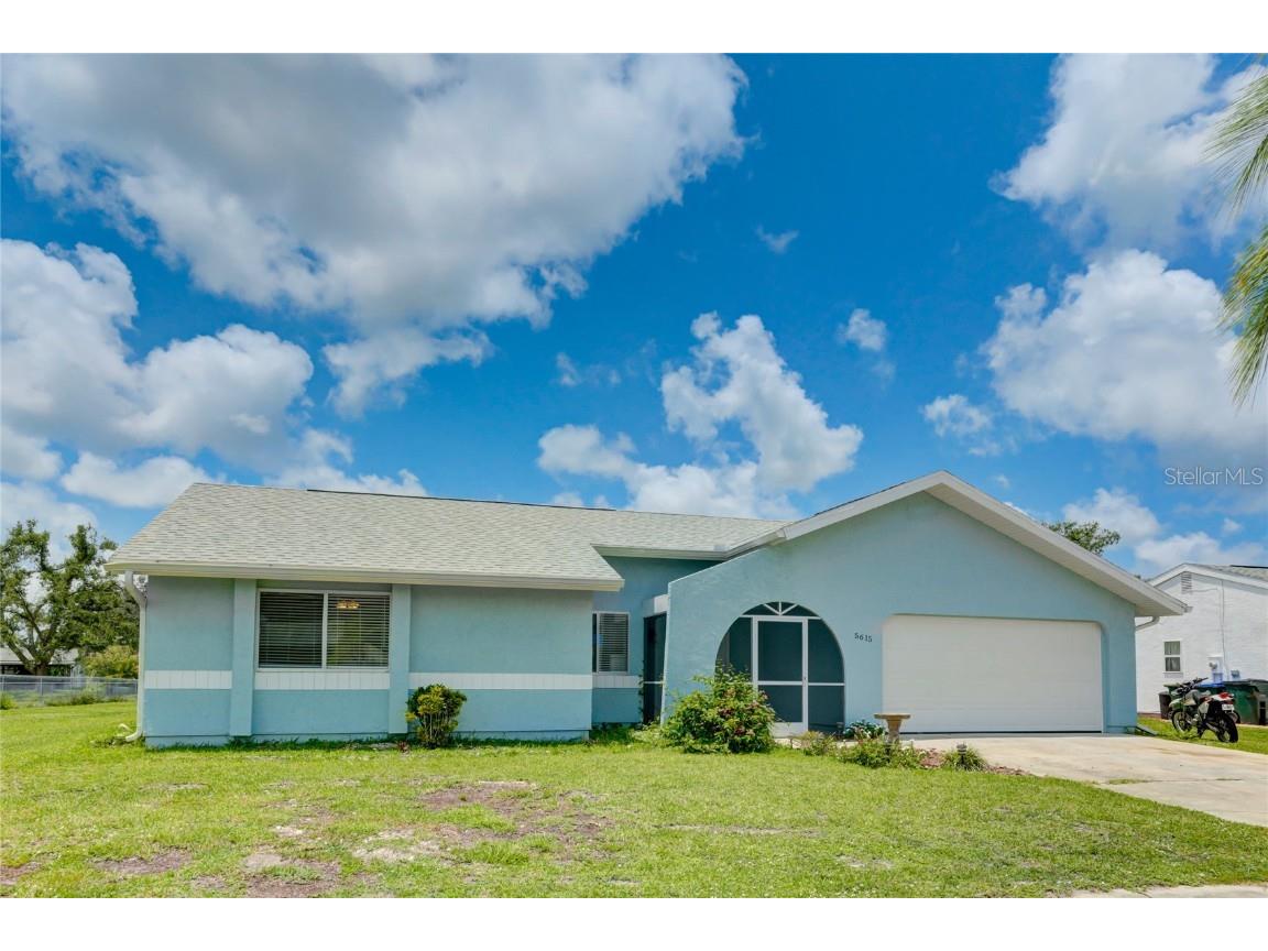 5615 Kenwood Drive North Port FL 34287 A4574285 image1