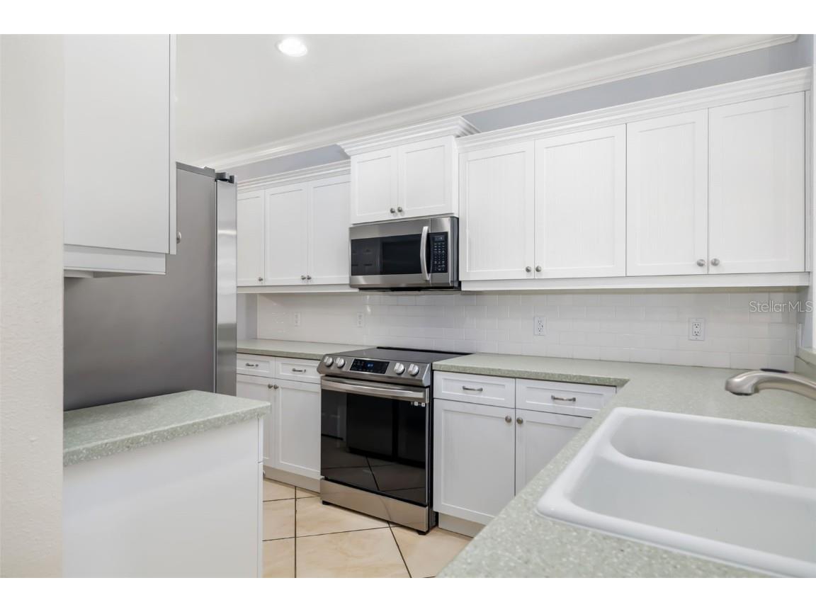 5615 Southernmost Lane Bradenton FL 34203 A4674071 image14