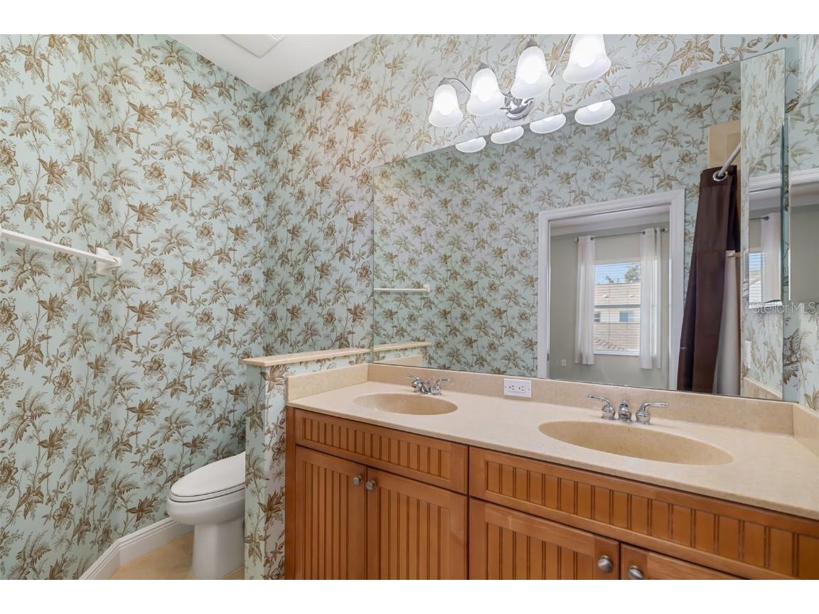 5615 Southernmost Lane Bradenton FL 34203 A4674071 image26