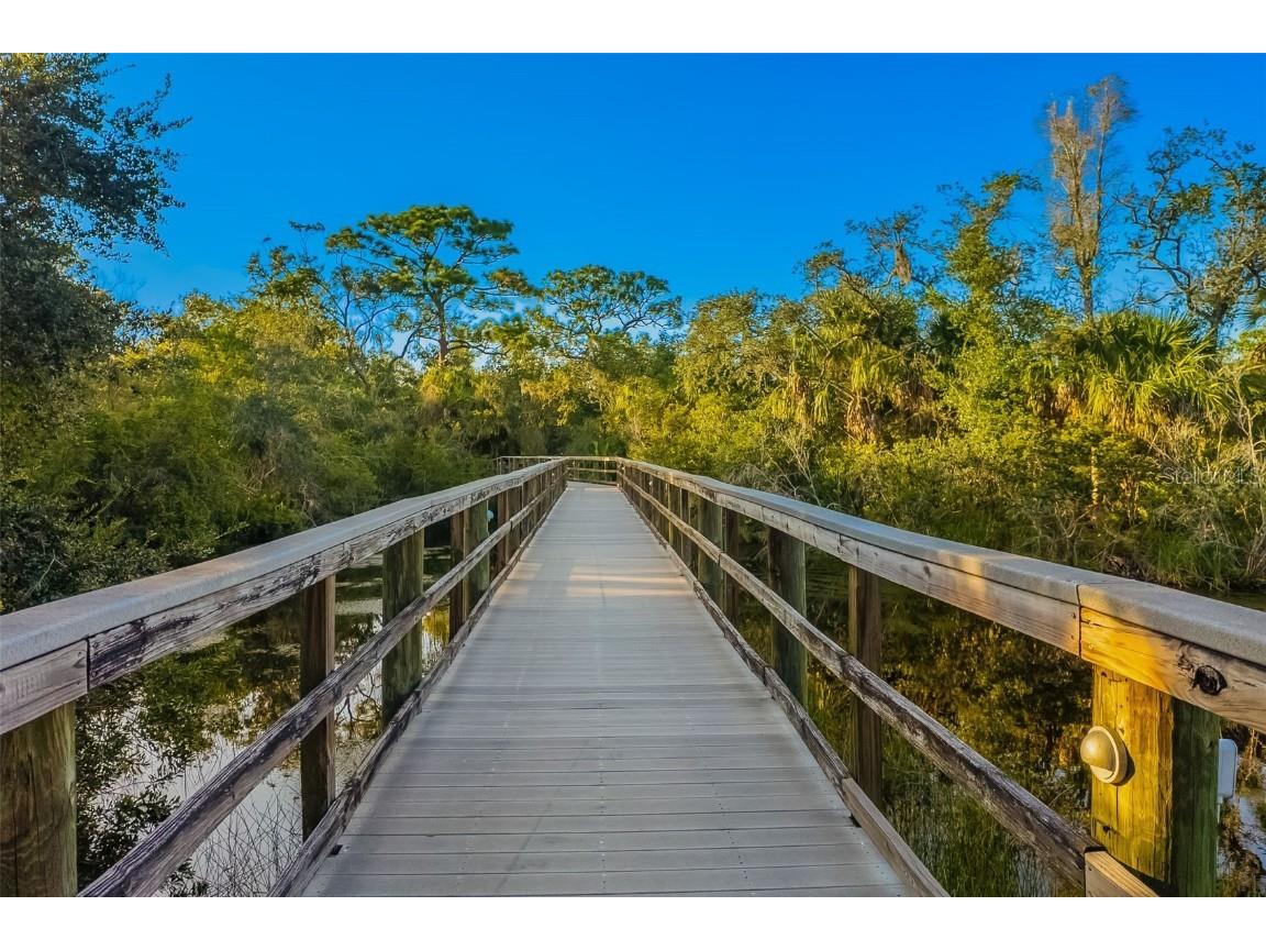 5615 Southernmost Lane Bradenton FL 34203 A4674071 image51