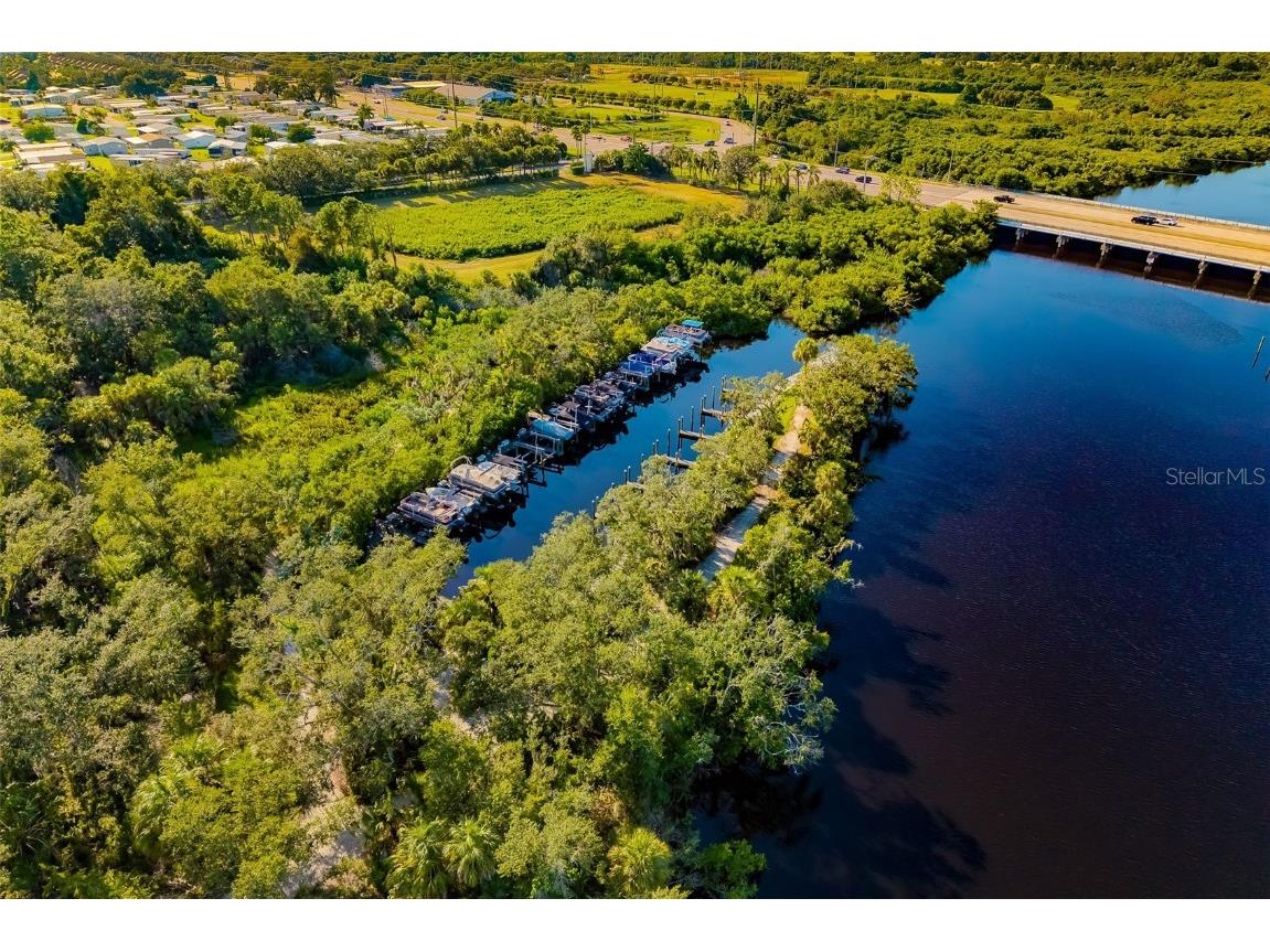 5615 Southernmost Lane Bradenton FL 34203 A4674071 image66