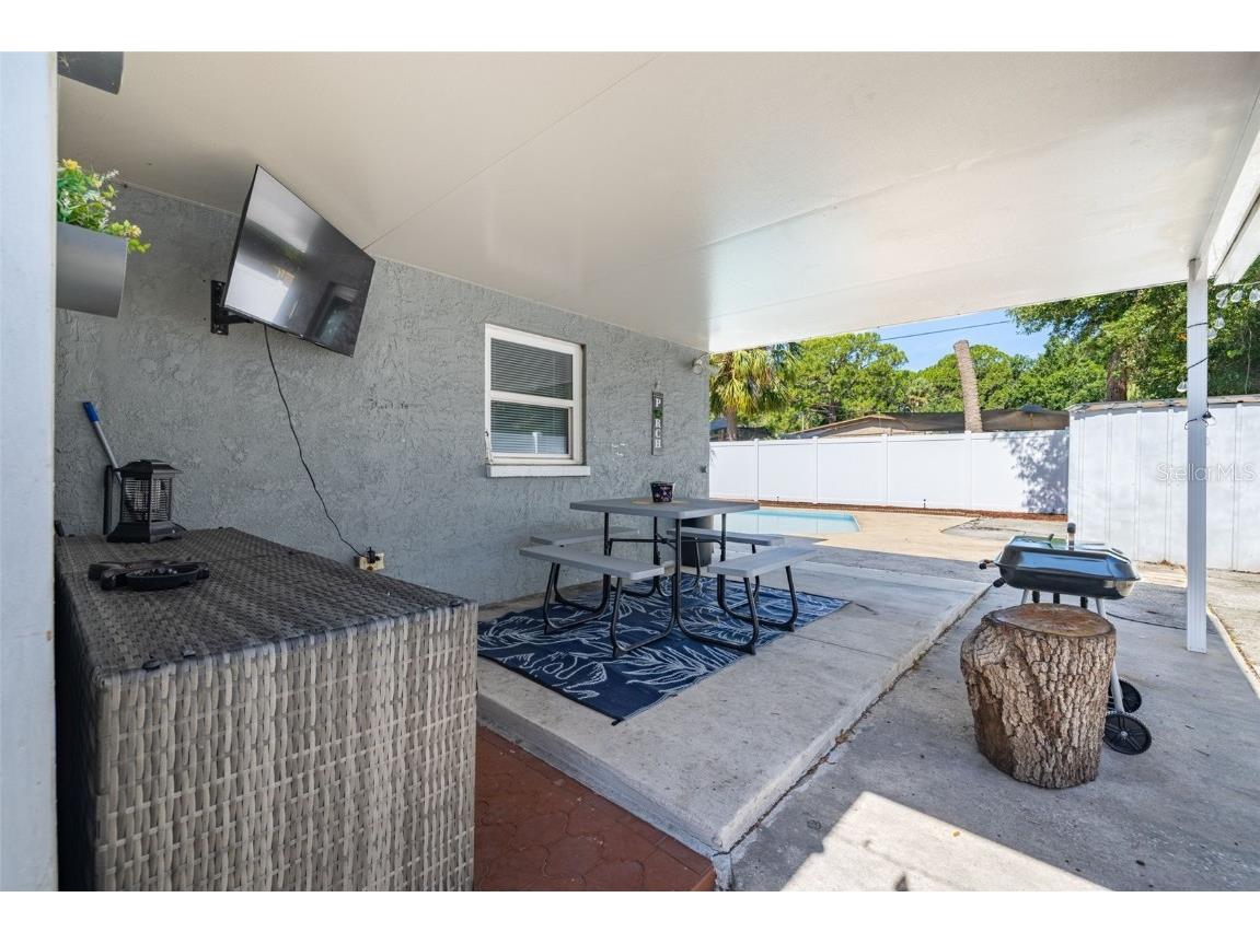 5616 Halifax Drive Tampa FL 33615 TB8434754 image25