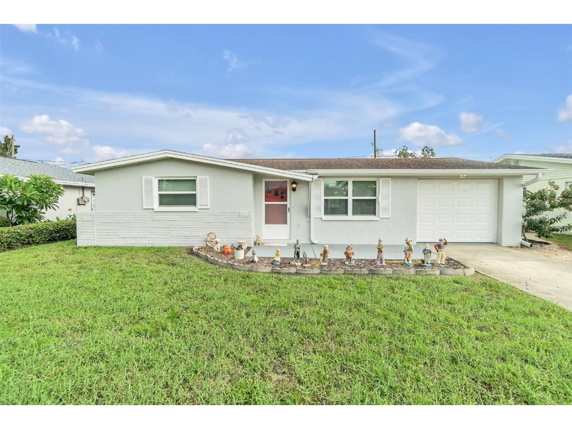 5616 Mosaic Drive Holiday FL 34690 U8255998 image1