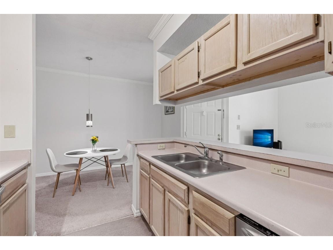 5616 Pinnacle Heights Circle #307 Tampa FL 33624 TB8445039 image16