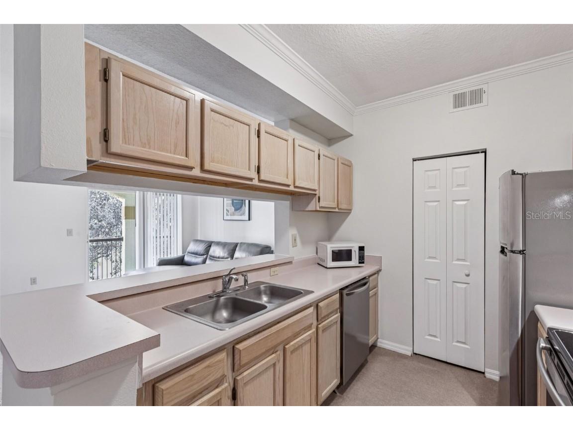 5616 Pinnacle Heights Circle #307 Tampa FL 33624 TB8445039 image19