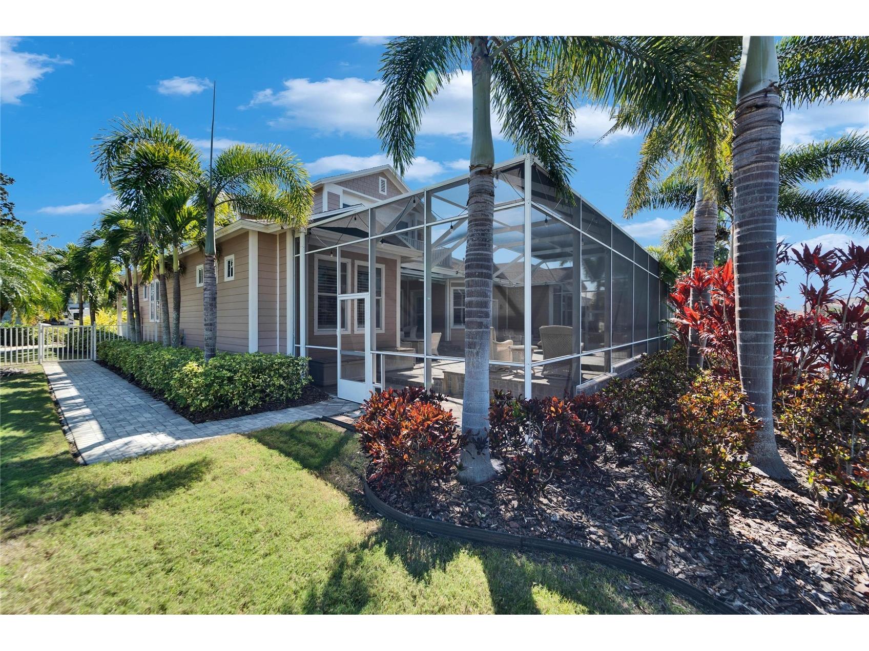 5616 Seagrass Place Apollo Beach FL 33572 - SEAGRASS CANAL TB8356674 image77