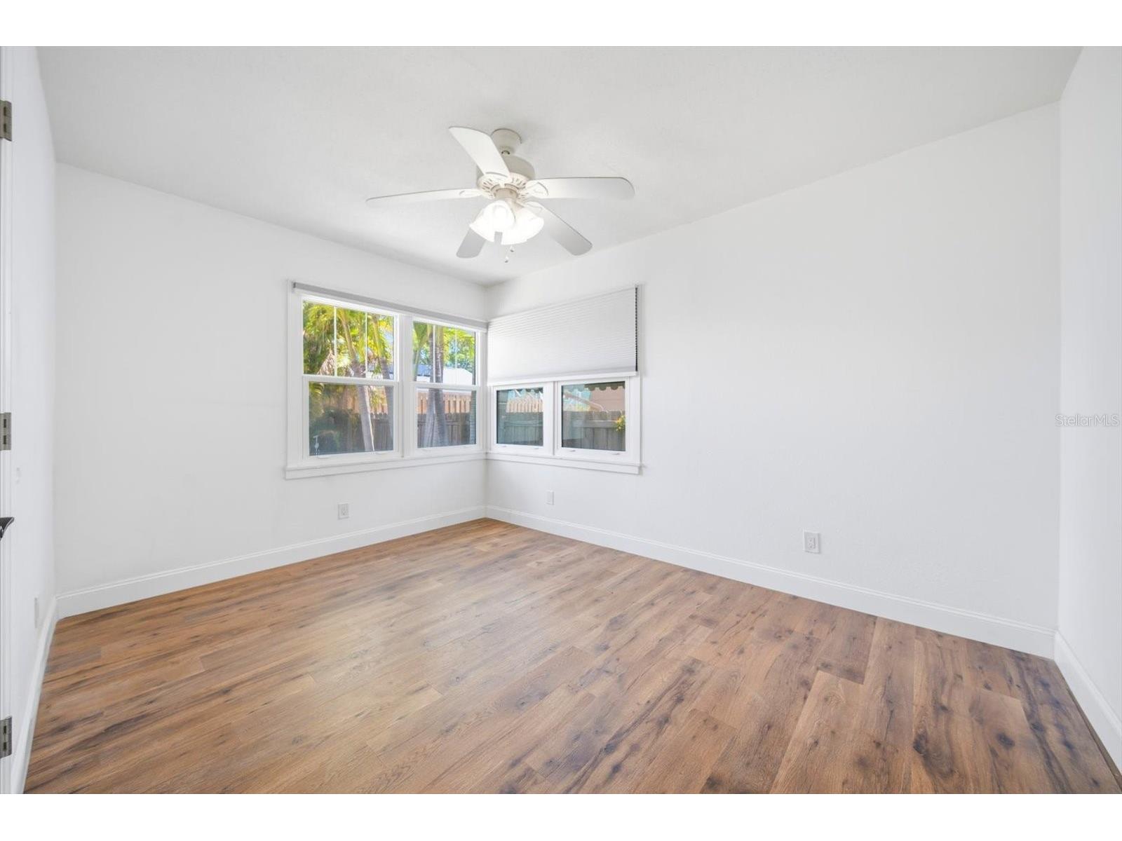 5617 30th Avenue S Gulfport FL 33707 TB8510531 image15