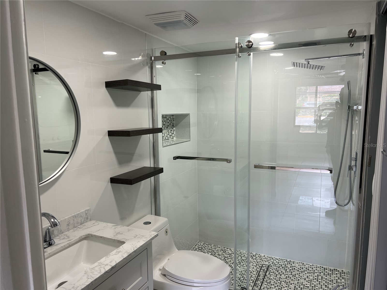 5617 Ashton Lake Drive #1 Sarasota FL 34231 A4650266 image32