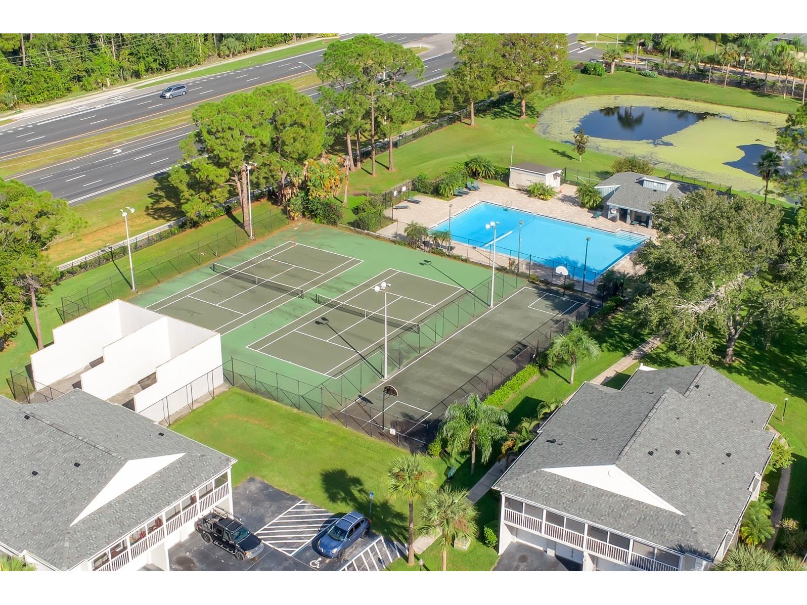 5617 Blue Shadows Court #66-4 Orlando FL 32811 V4945186 image14