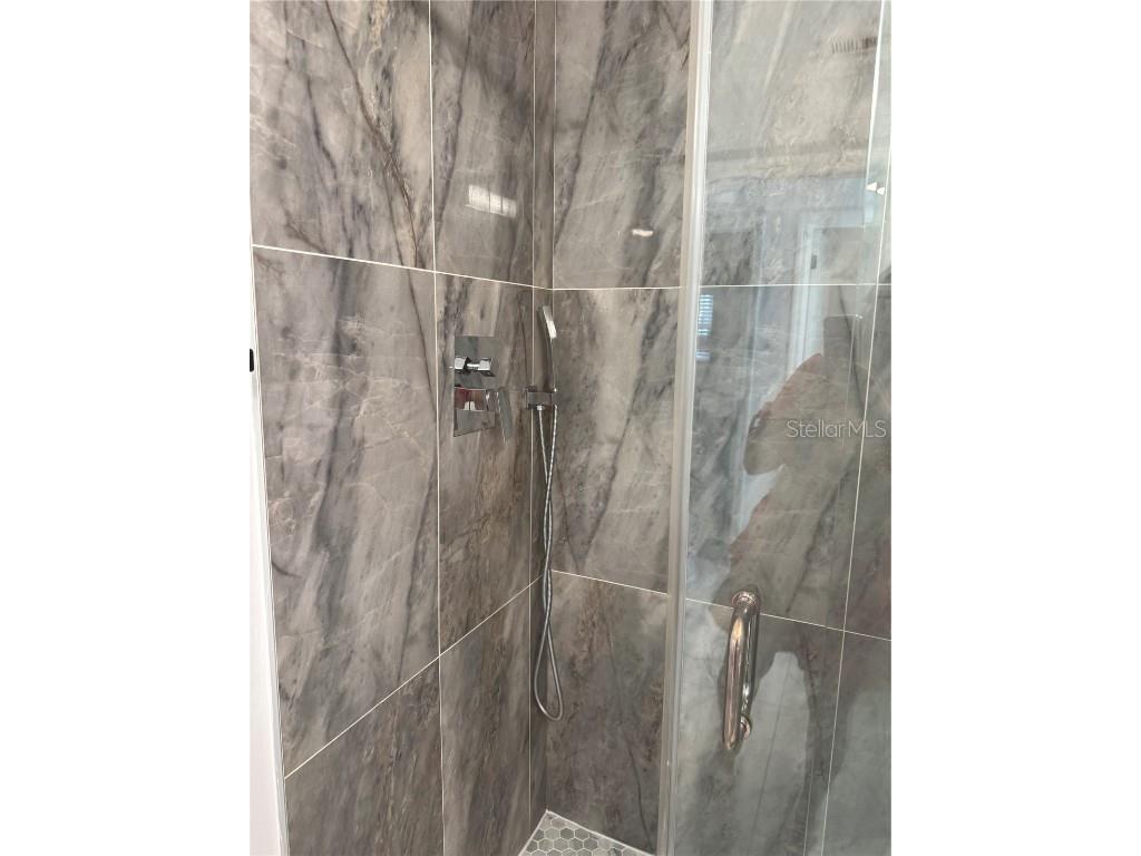 5617 Gateway Drive Tampa FL 33615 TB8450731 image17