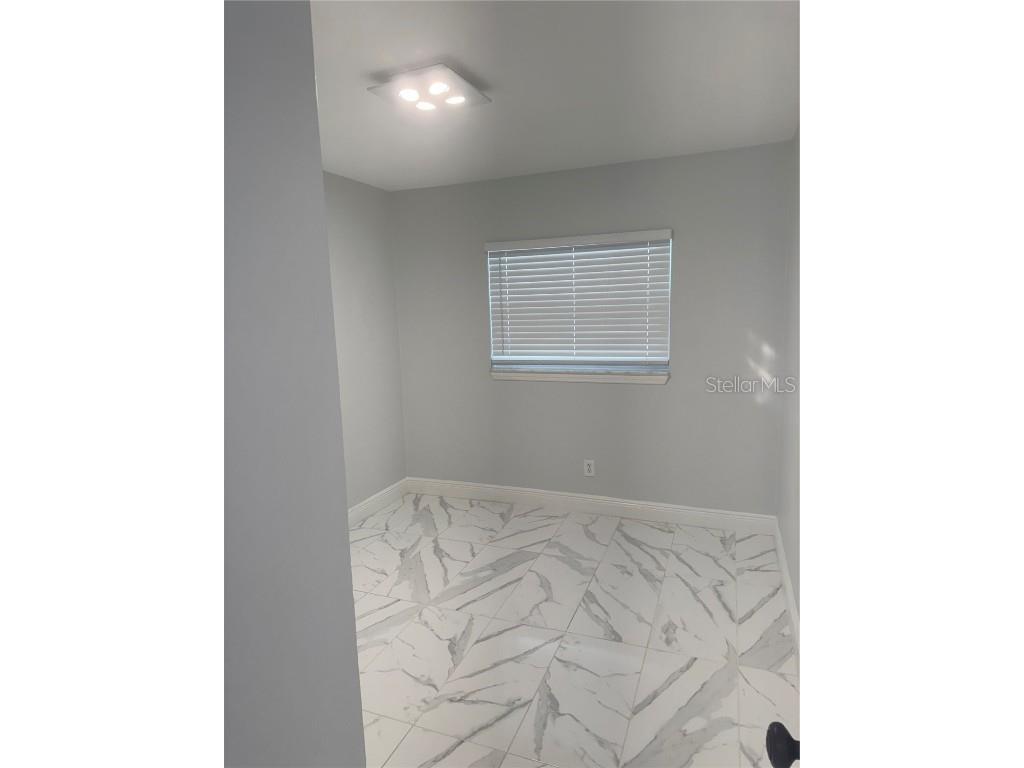 5617 Gateway Drive Tampa FL 33615 TB8450731 image30