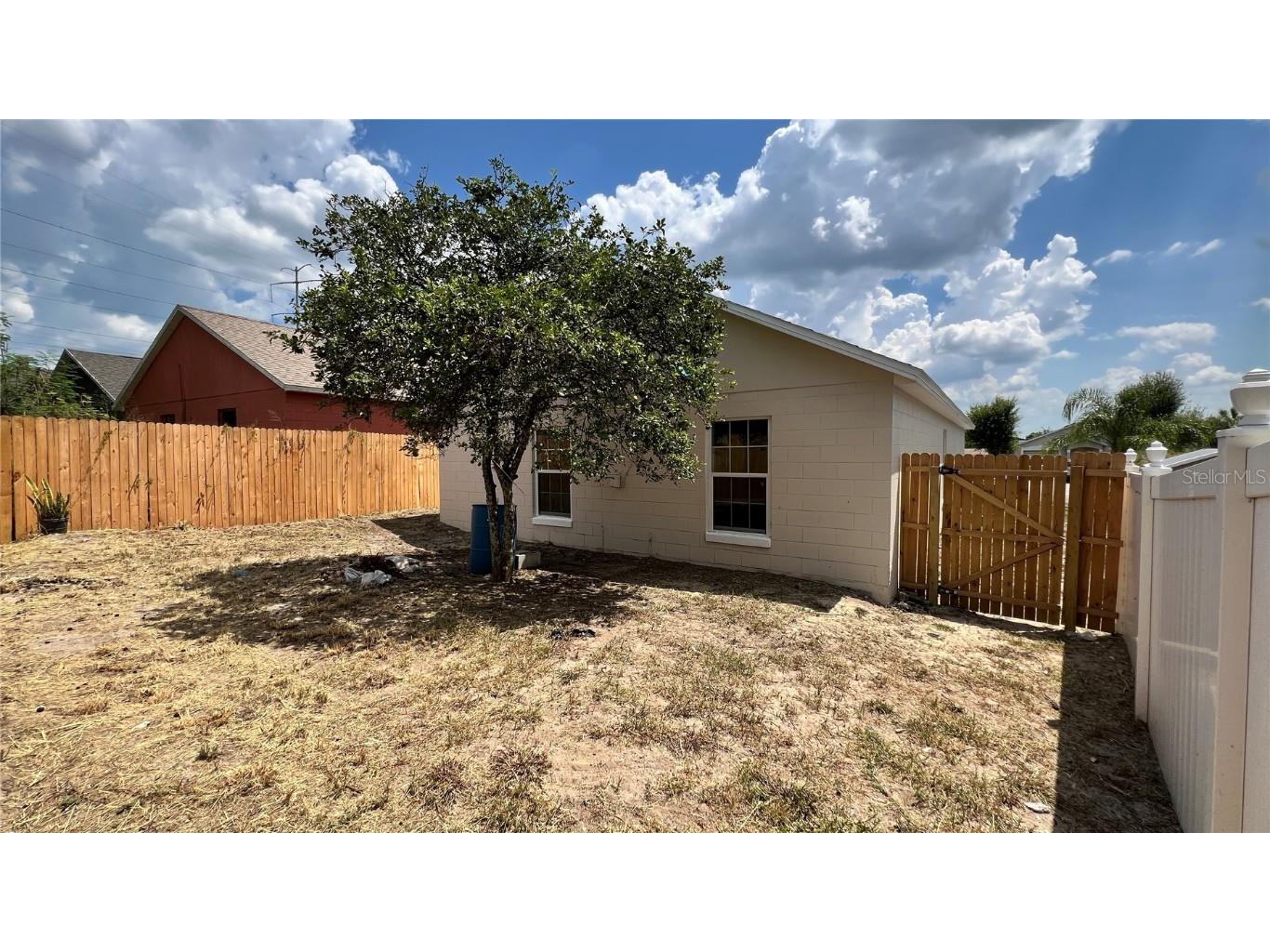 5617 Golf Club Parkway Orlando FL 32808 S5131864 image18