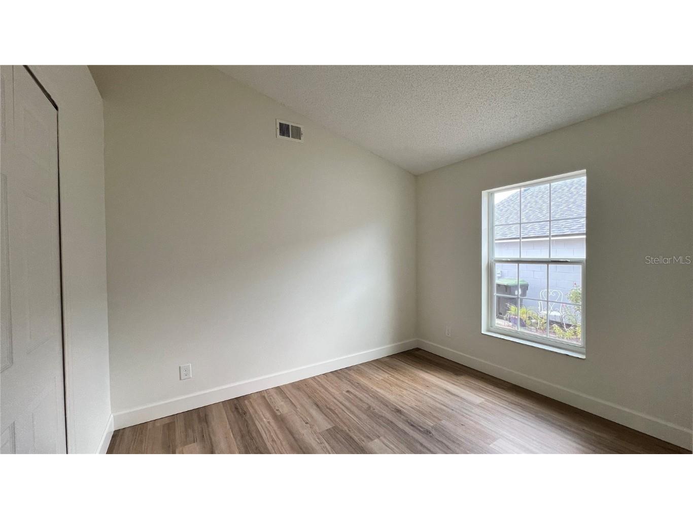 5617 Golf Club Parkway Orlando FL 32808 S5131864 image7