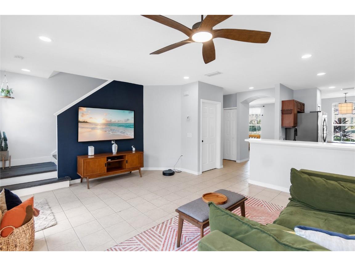 5617 Whitehead Street Bradenton FL 34203 A4670785 image2