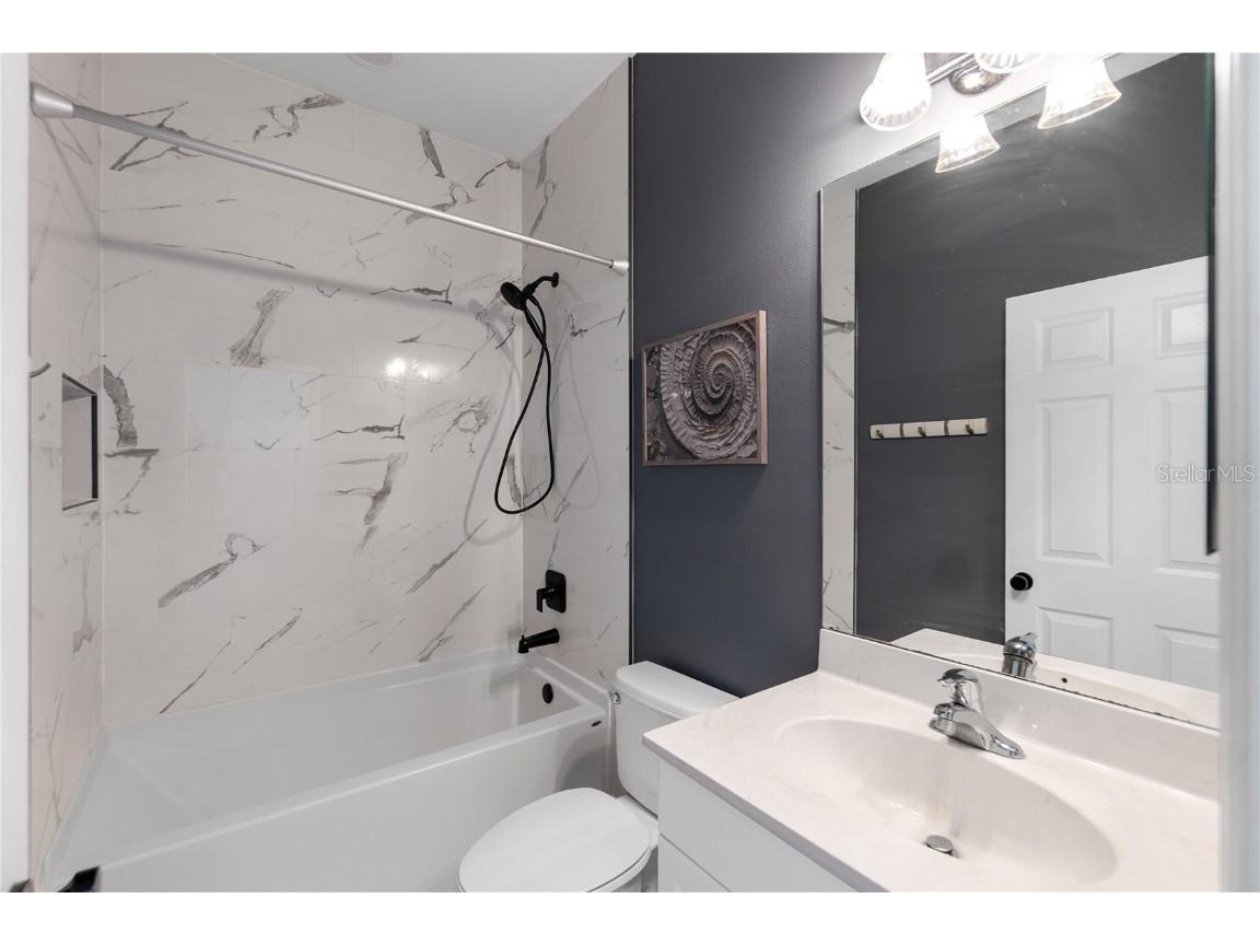 5617 Whitehead Street Bradenton FL 34203 A4670785 image27