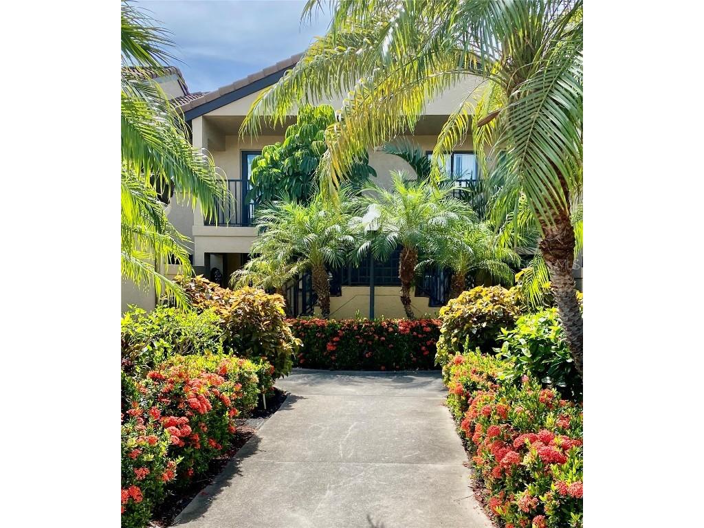 5618 Ashton Lake Drive #5618 Sarasota FL 34231 A4675431 image2