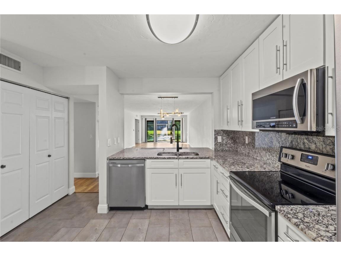 5618 Ashton Lake Drive #5618 Sarasota FL 34231 A4675431 image8