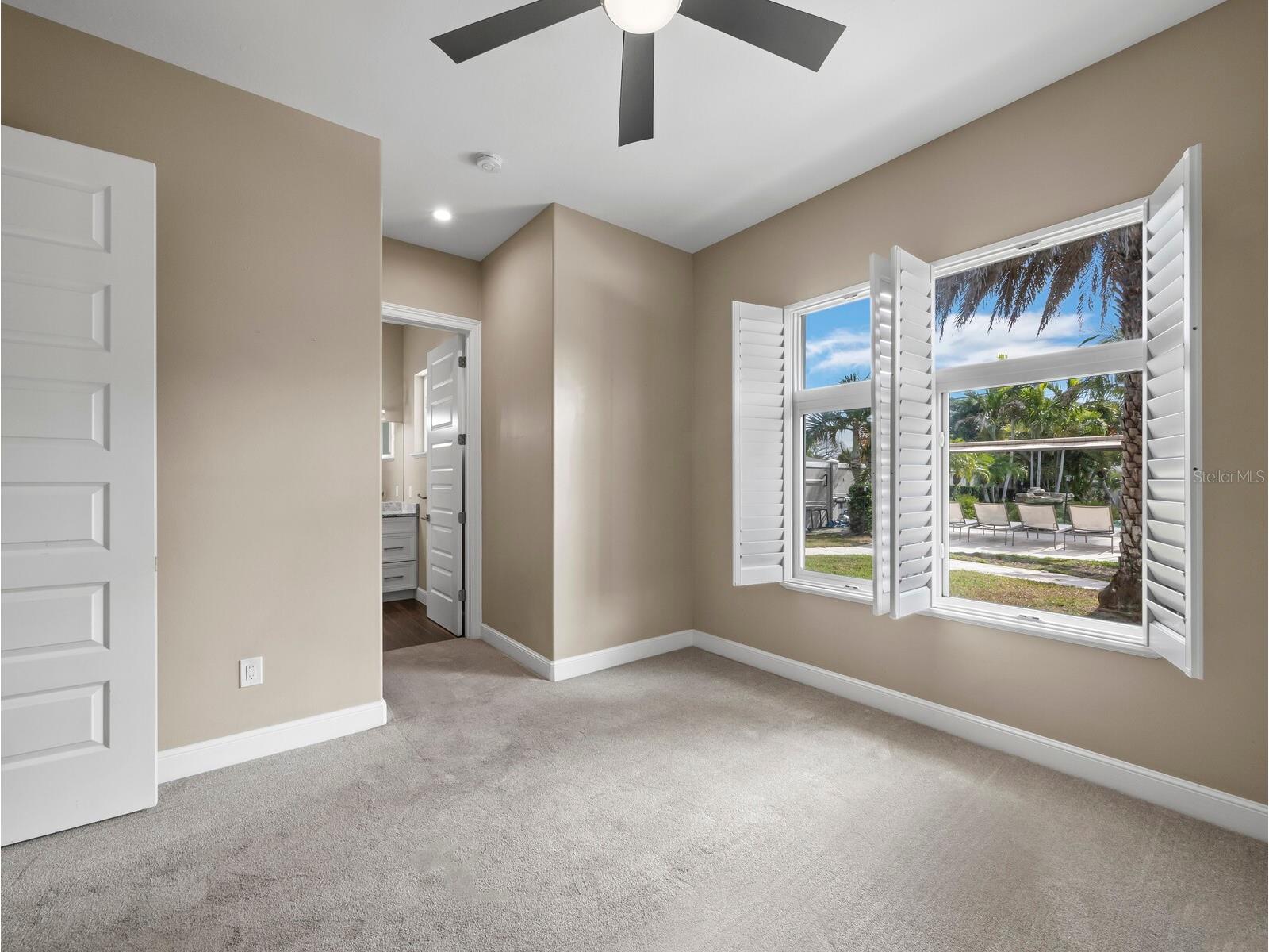 5618 Britannia Drive Sarasota FL 34231 A4688782 image35