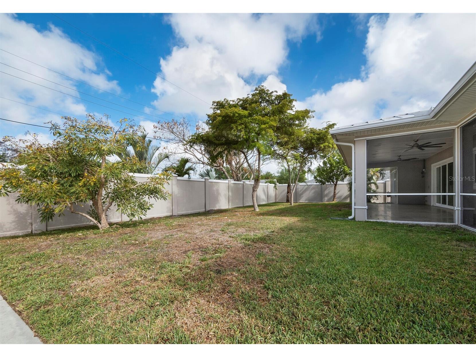 5618 Britannia Drive Sarasota FL 34231 A4688782 image51