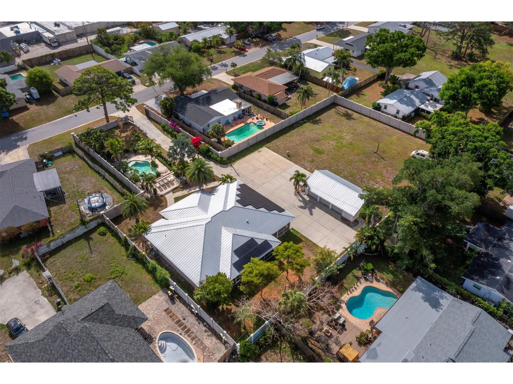 5618 Britannia Drive Sarasota FL 34231 A4688782 image59