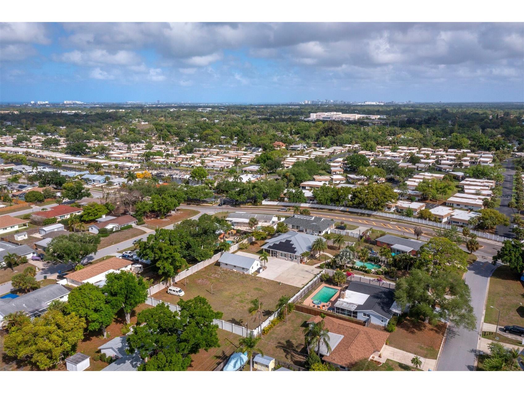 5618 Britannia Drive Sarasota FL 34231 A4688782 image63