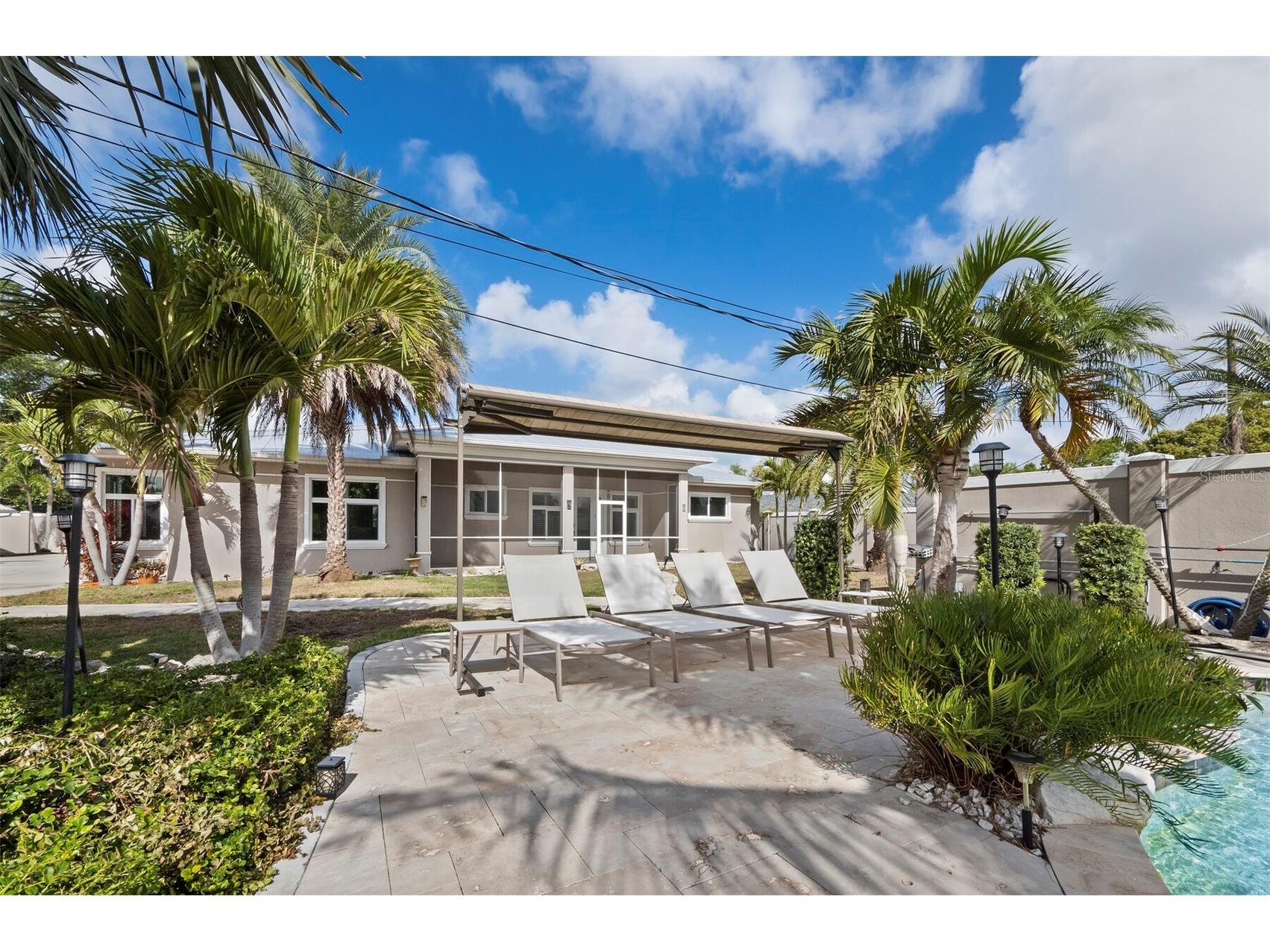 5618 Britannia Drive Sarasota FL 34231 A4688782 image7