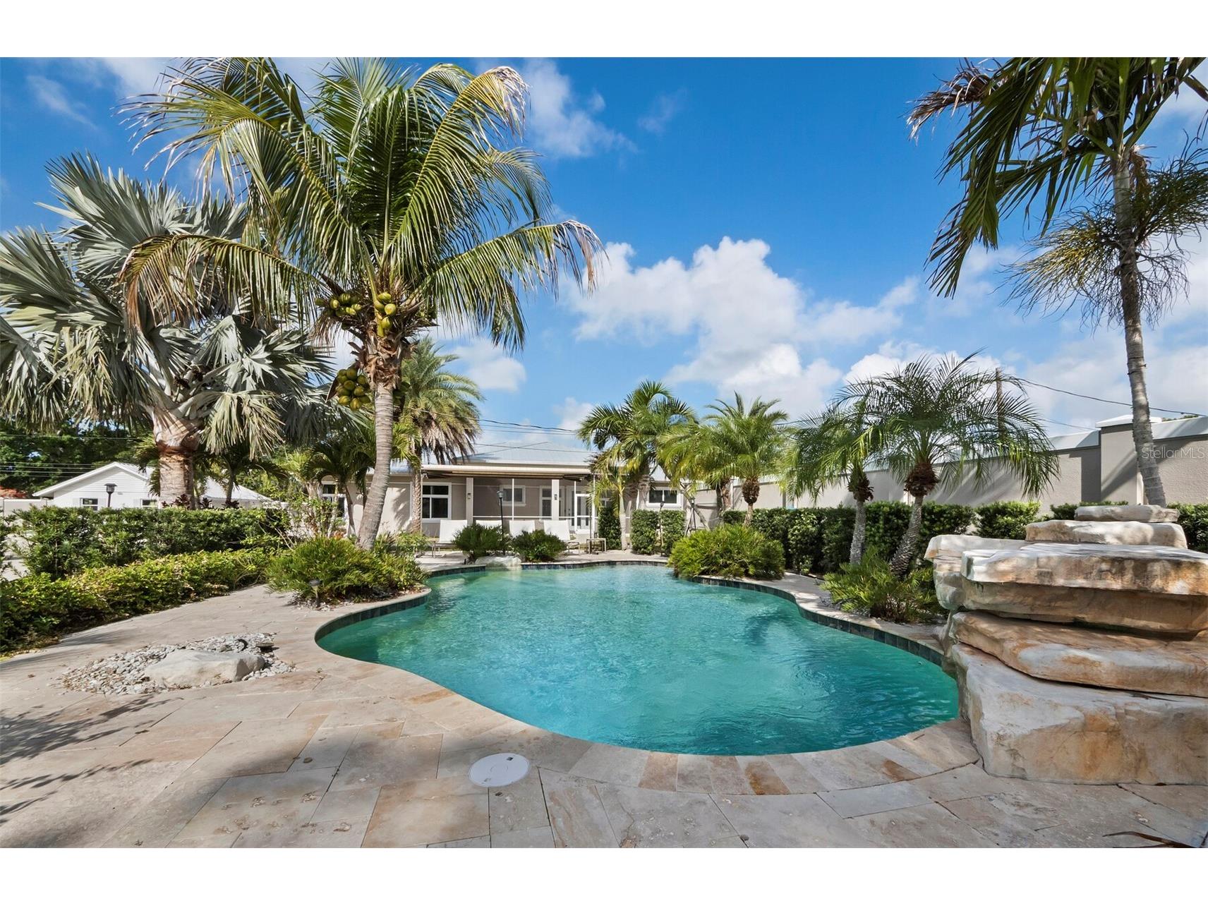 5618 Britannia Drive Sarasota FL 34231 A4688782 image8