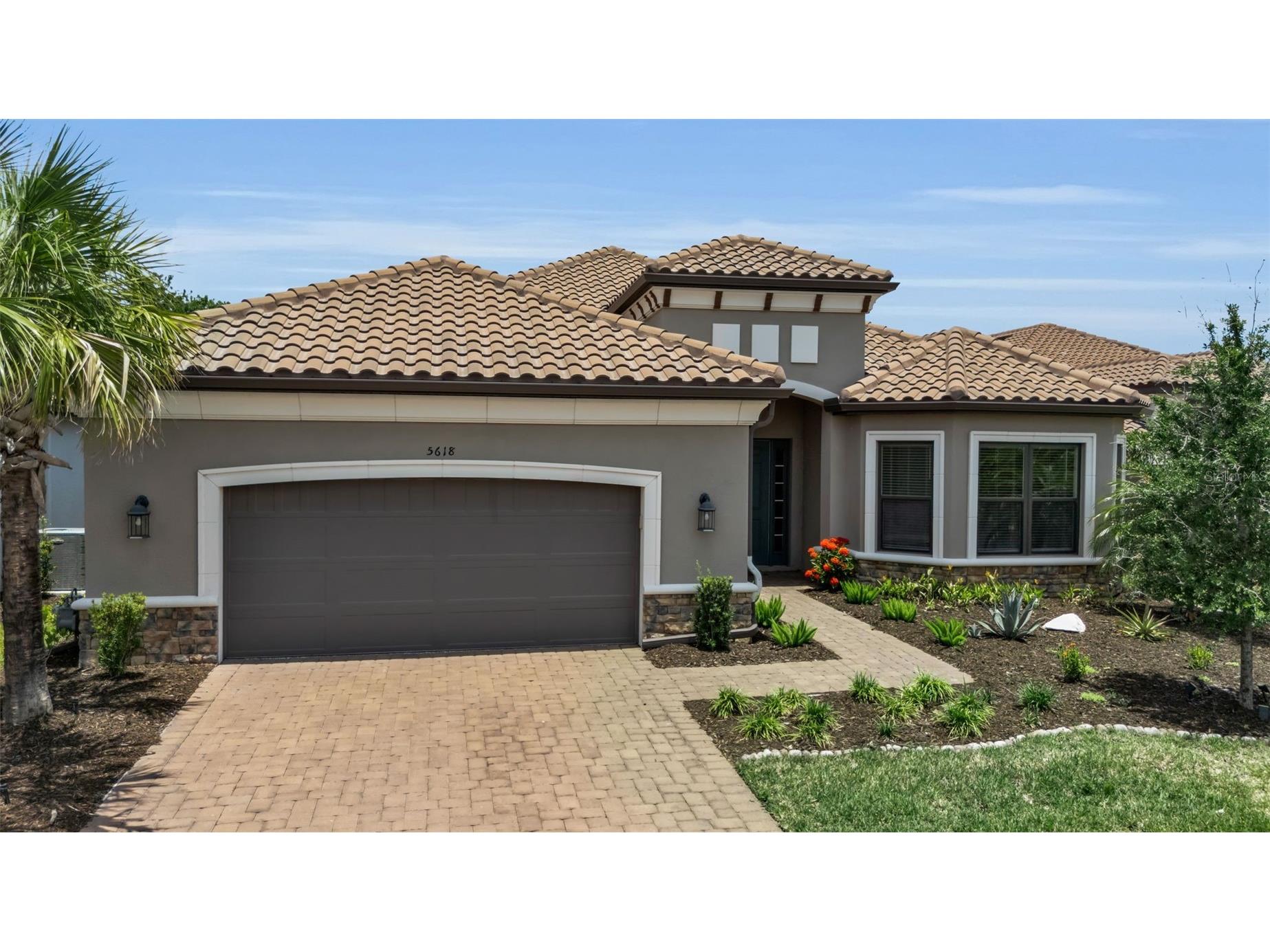 5618 Caserta Court Palmetto FL 34221 A4694226 image1