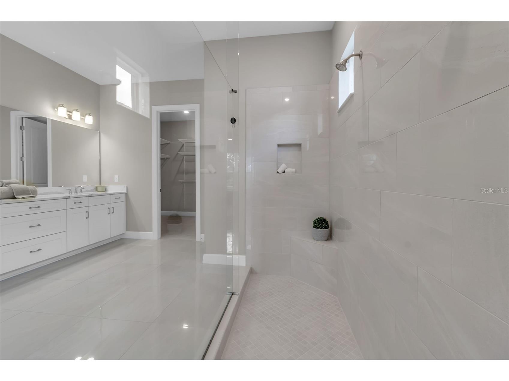 5618 Caserta Court Palmetto FL 34221 A4694226 image37