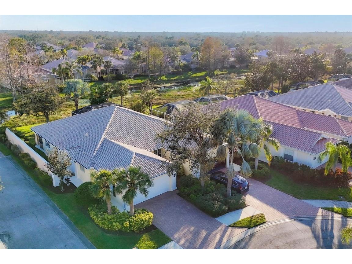 5618 Modena Place Sarasota FL 34238 A4641828 image1