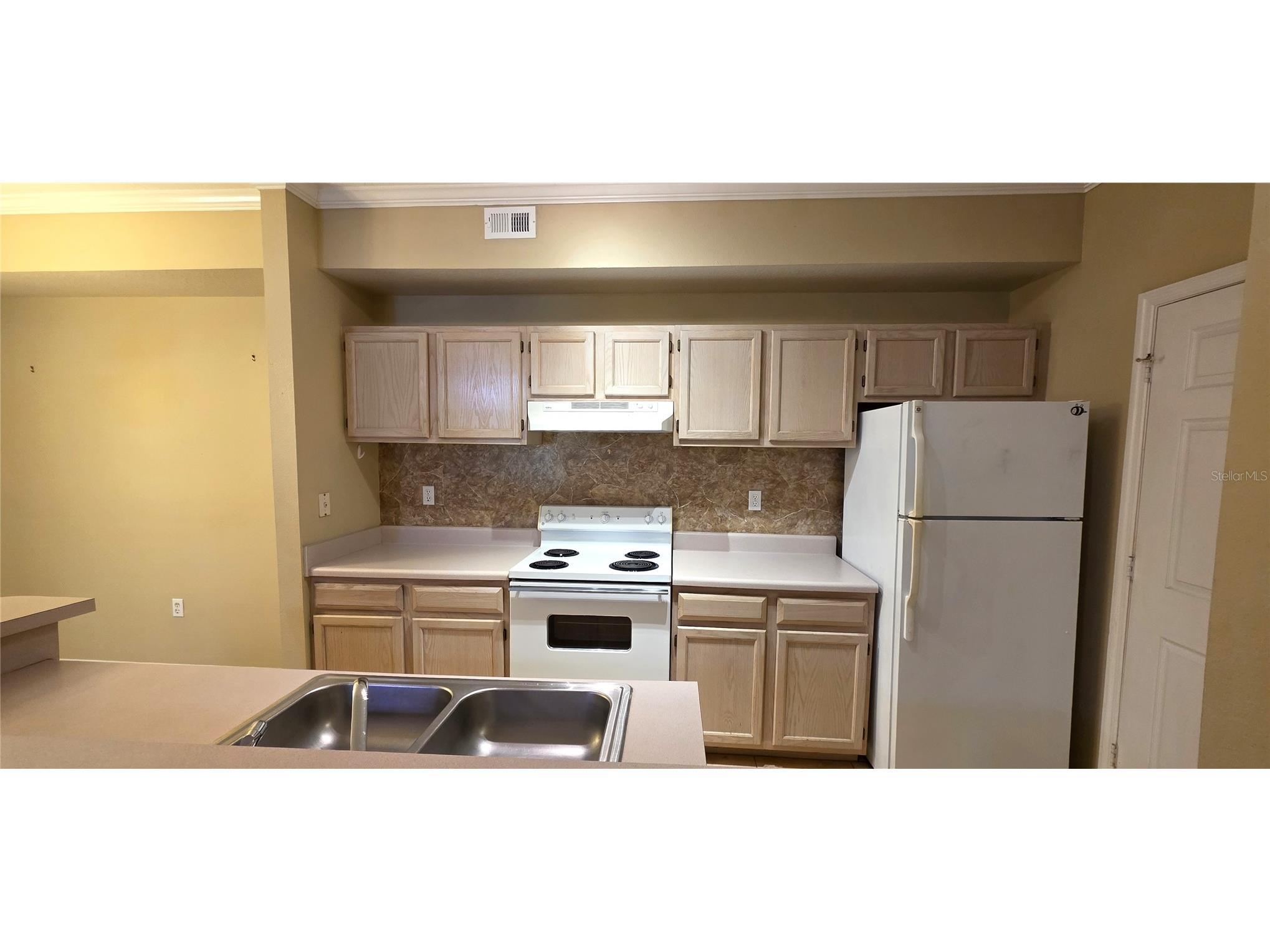 5618 Pinnacle Heights Circle #211 Tampa FL 33624 TB8524610 image14
