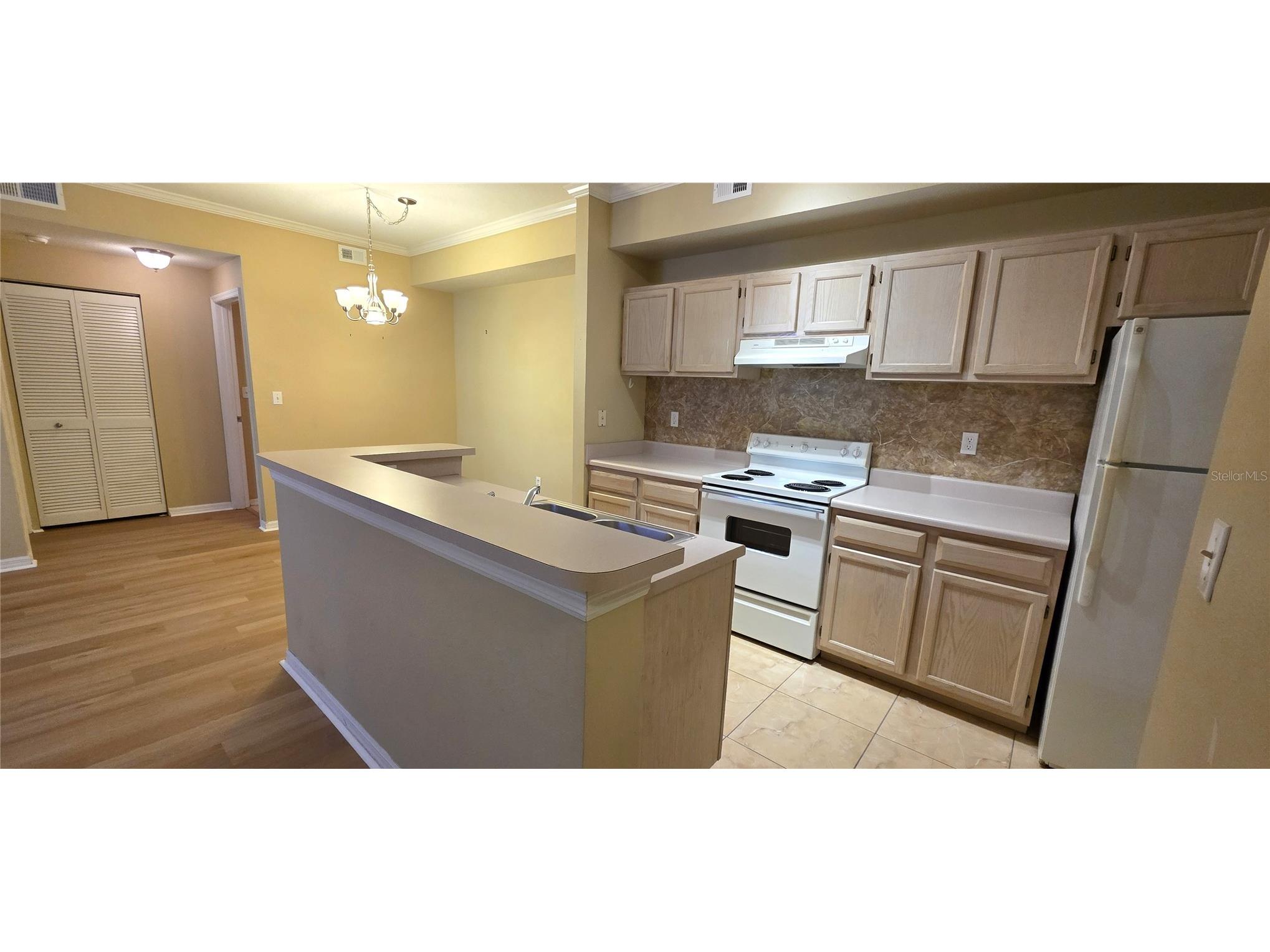 5618 Pinnacle Heights Circle #211 Tampa FL 33624 TB8524610 image16