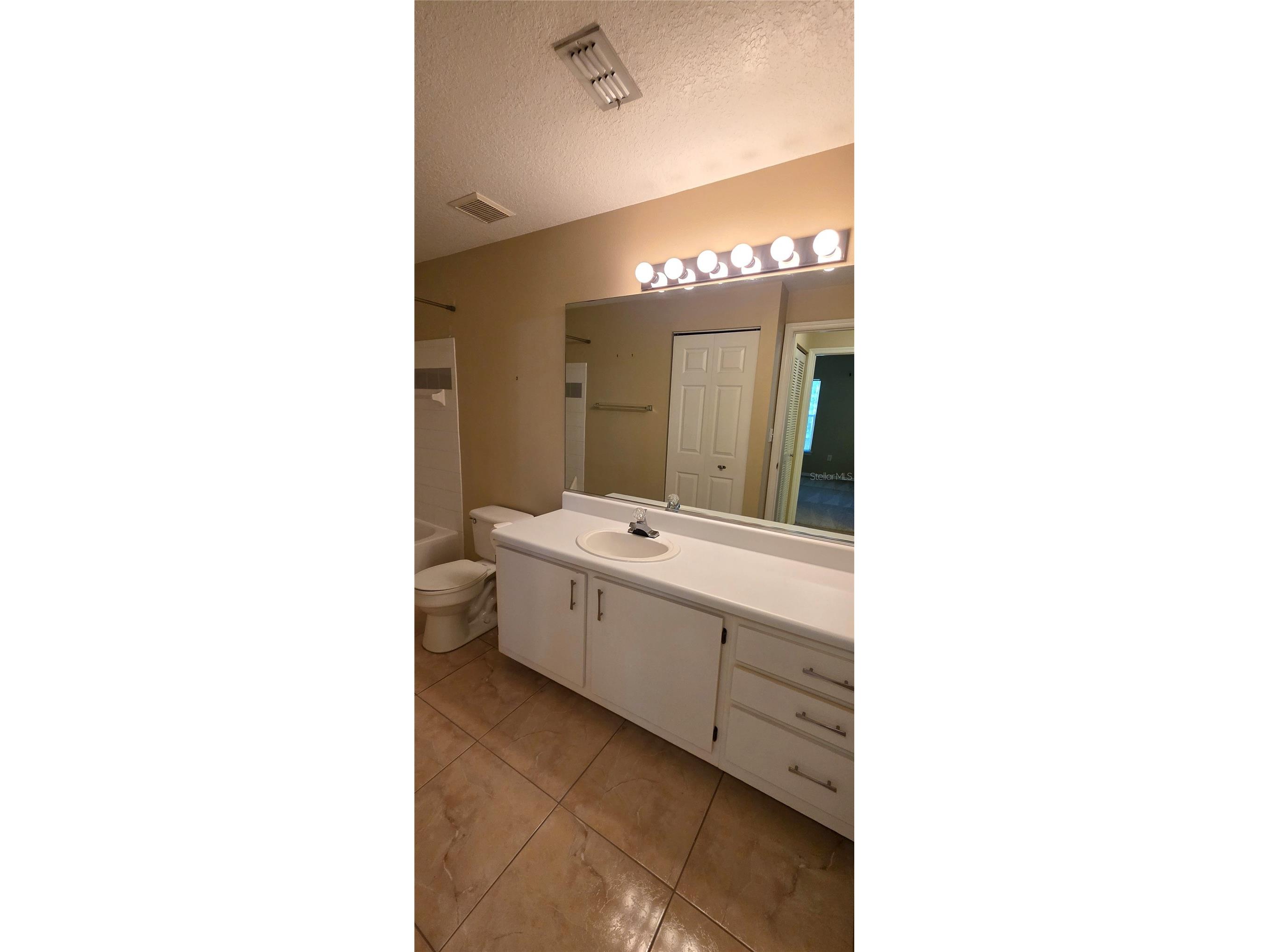 5618 Pinnacle Heights Circle #211 Tampa FL 33624 TB8524610 image33