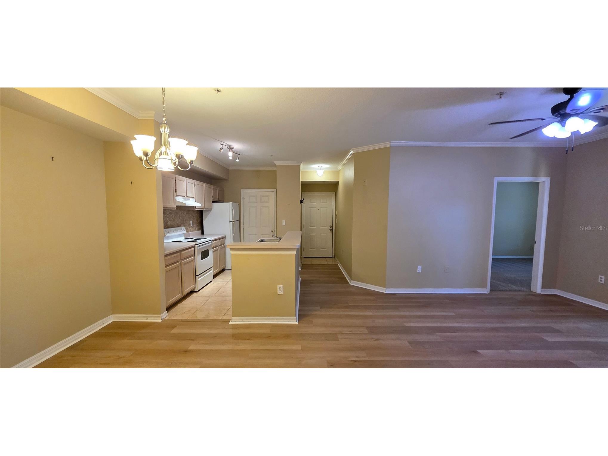 5618 Pinnacle Heights Circle #211 Tampa FL 33624 TB8524610 image4
