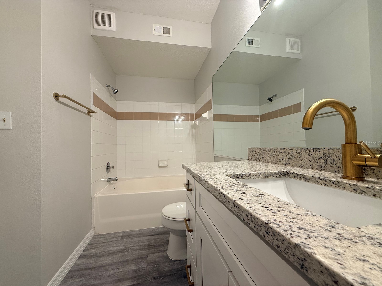 5618 Pinnacle Heights Circle #305 Tampa FL 33624 TB8519115 image14